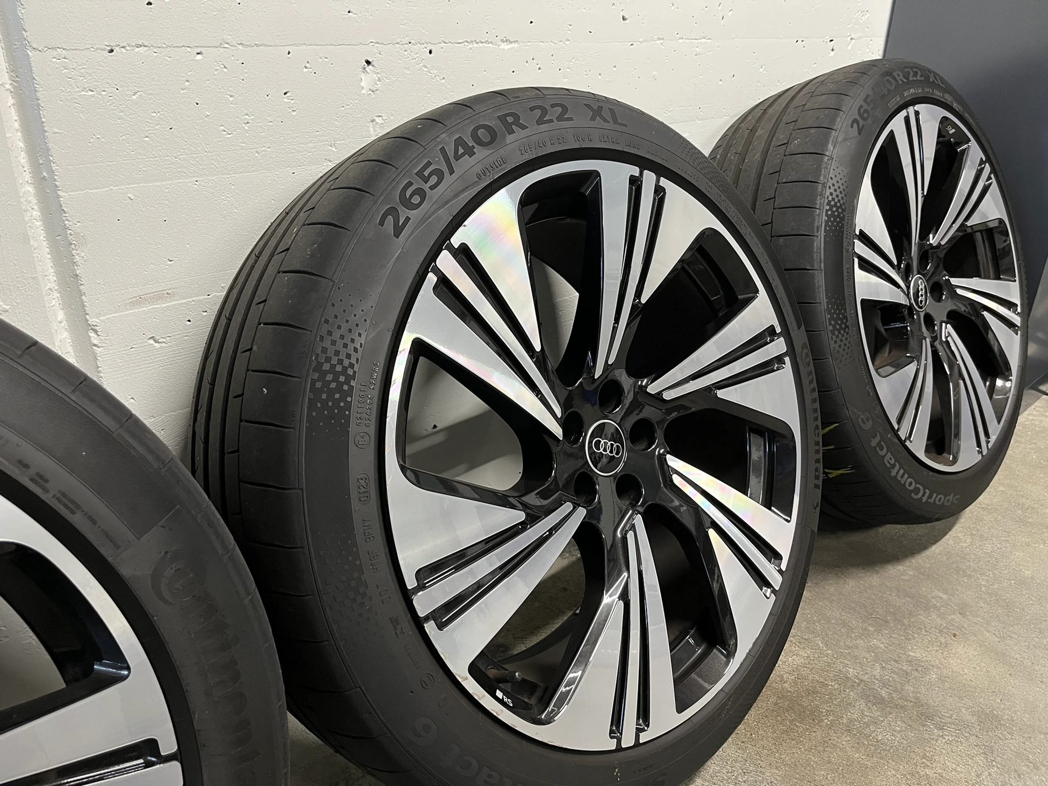 listing desktop thumbnail image 15