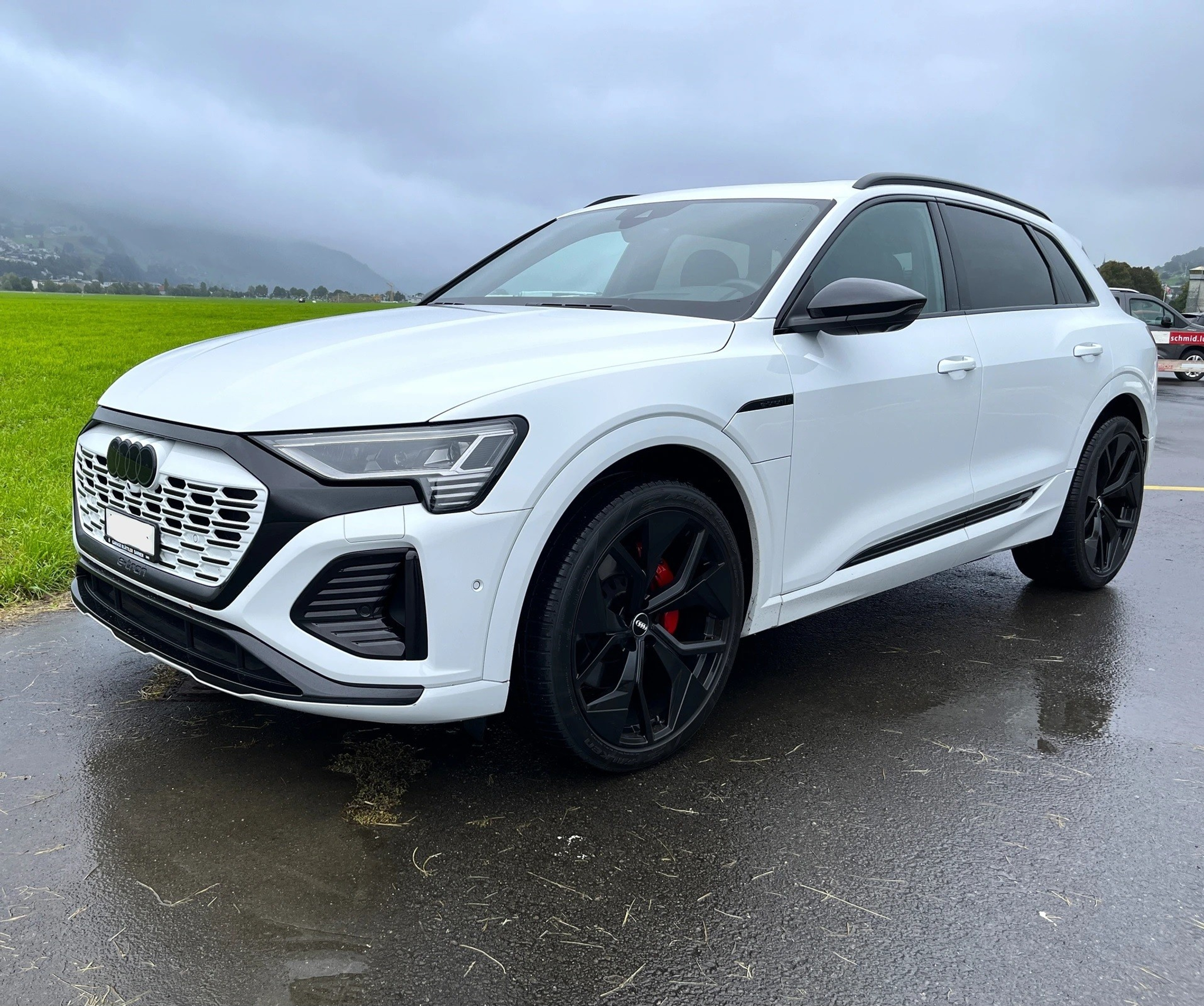 listing desktop thumbnail image 10