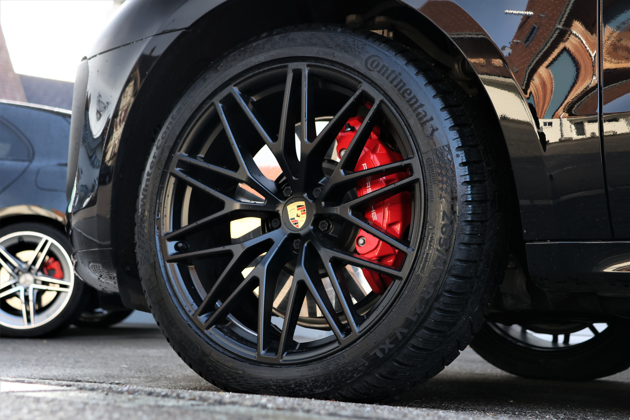 listing desktop thumbnail image 6