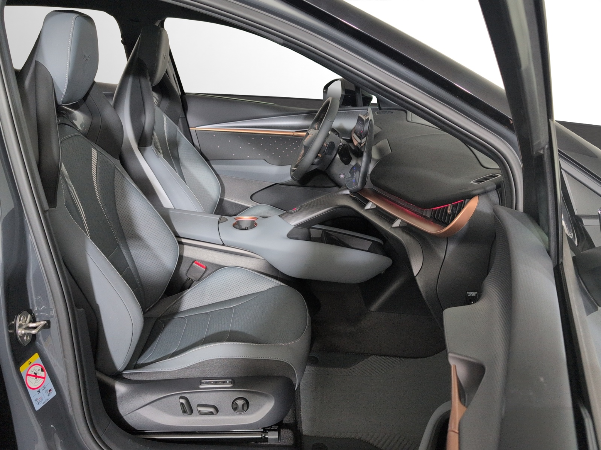 listing desktop thumbnail image 6