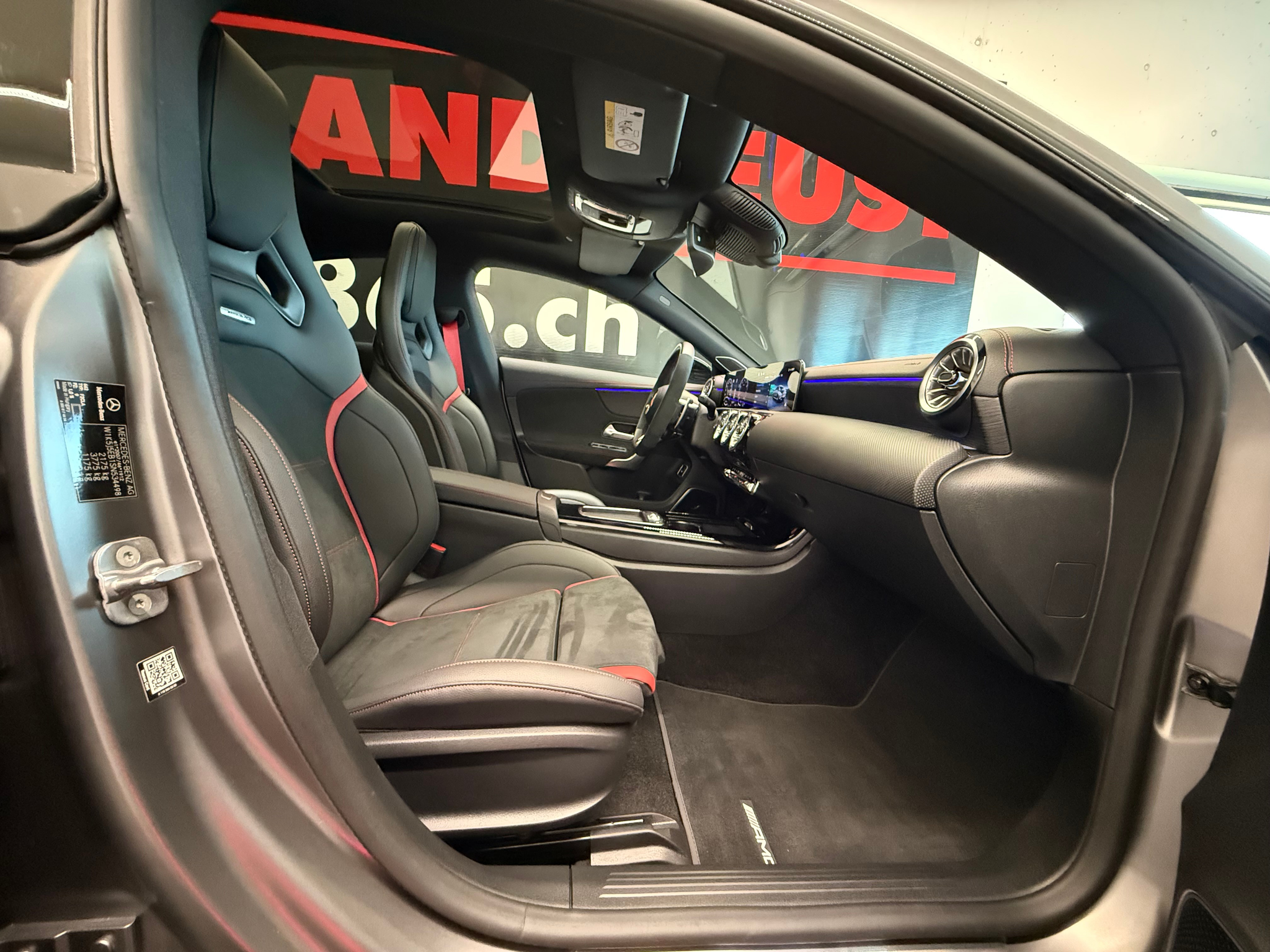 listing desktop thumbnail image 28