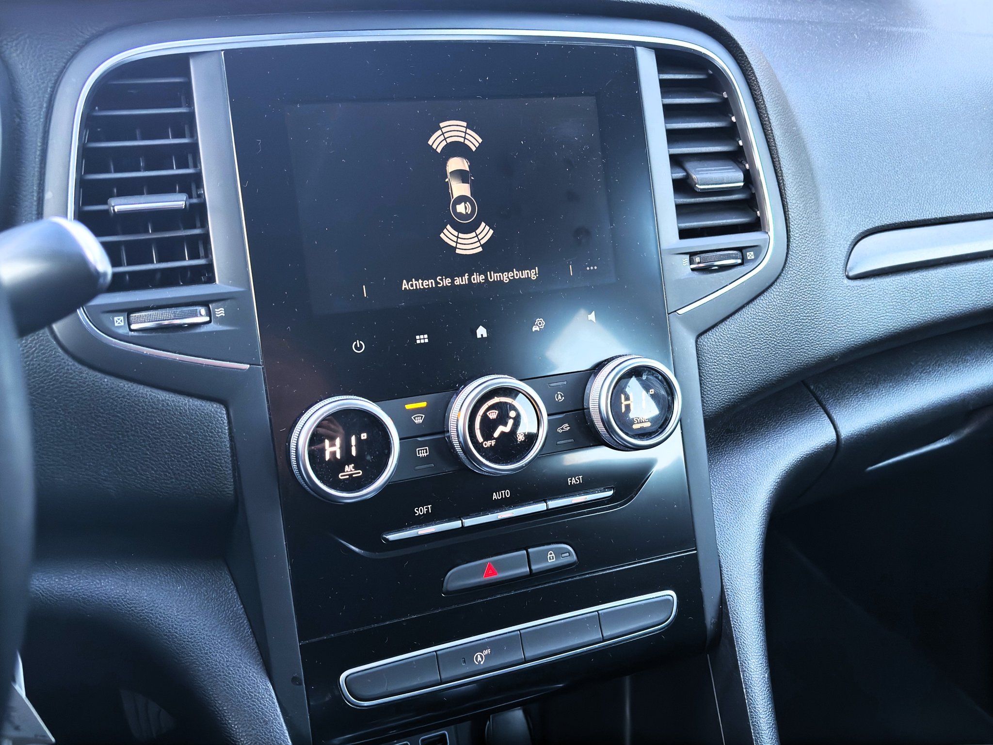 listing desktop thumbnail image 12