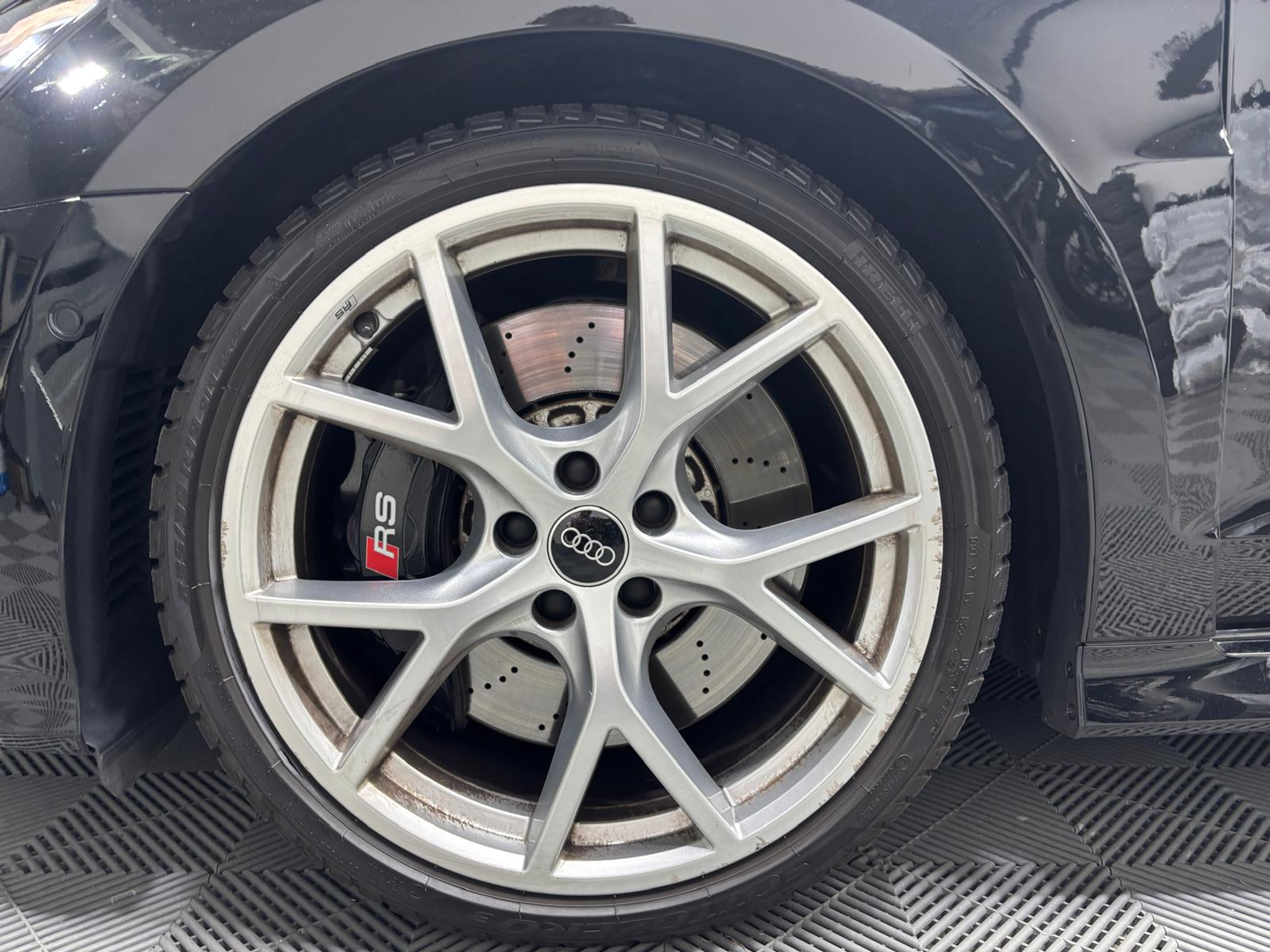 listing desktop thumbnail image 28