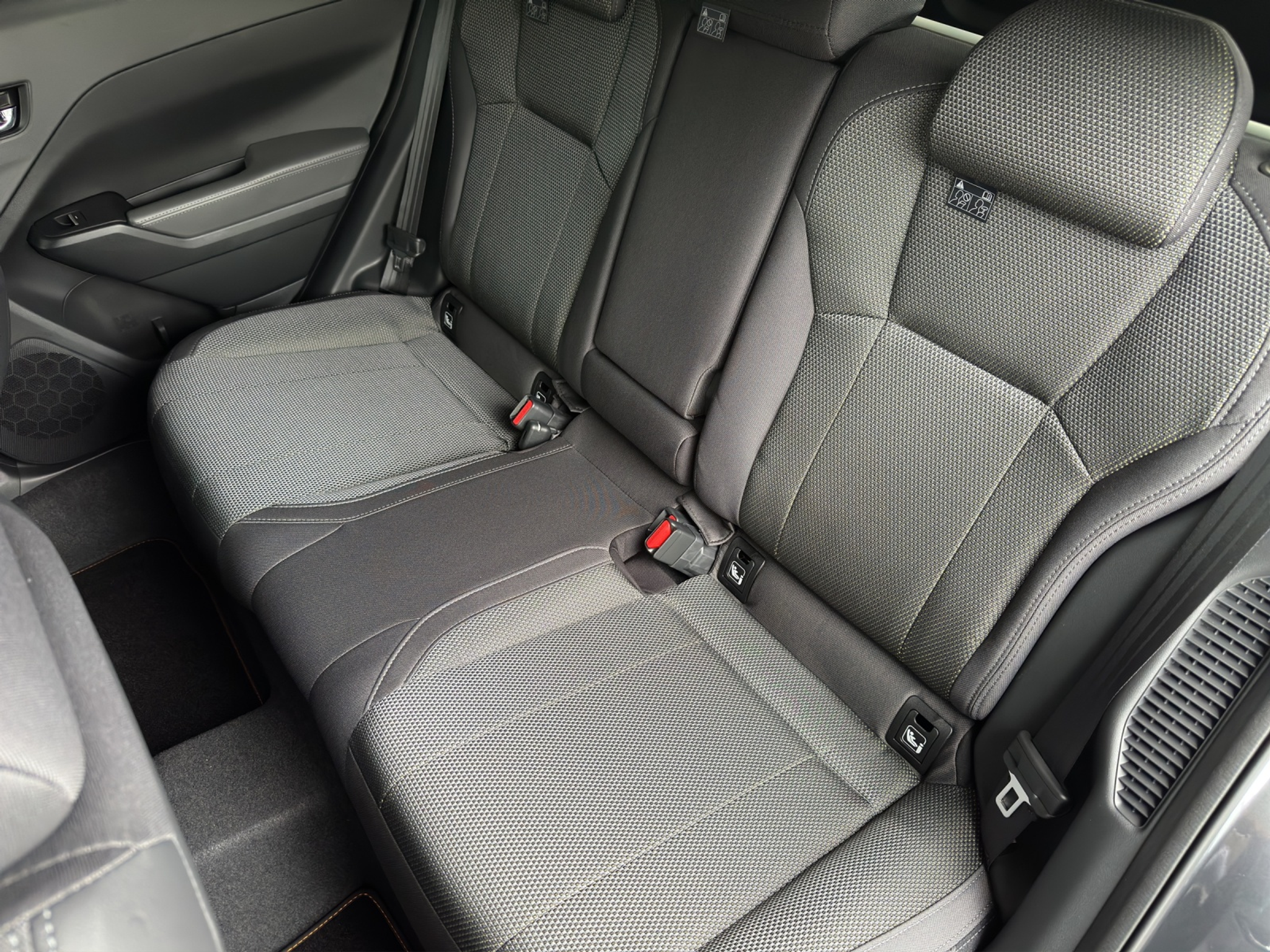 listing desktop thumbnail image 11