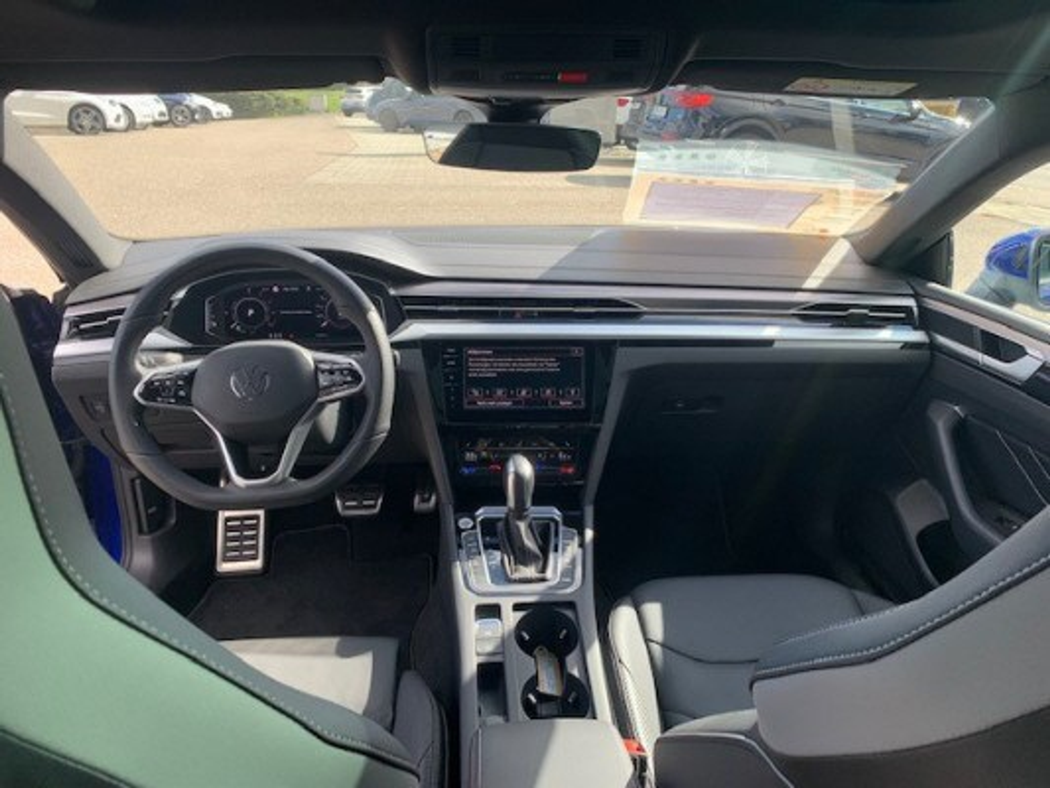 listing desktop thumbnail image 12