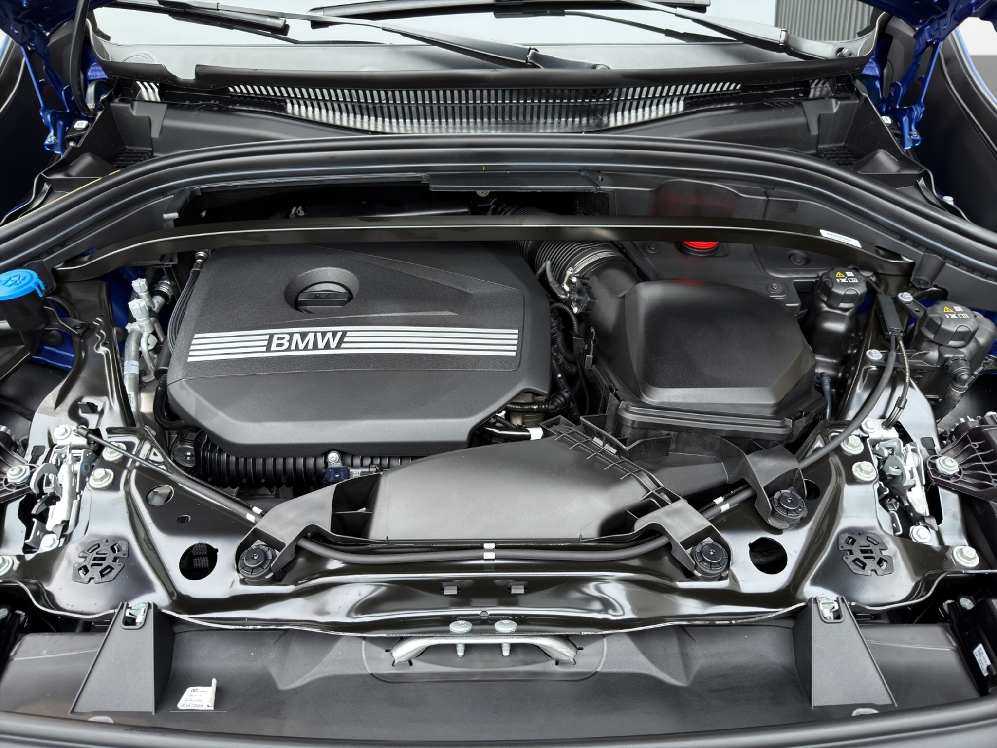 listing desktop thumbnail image 9