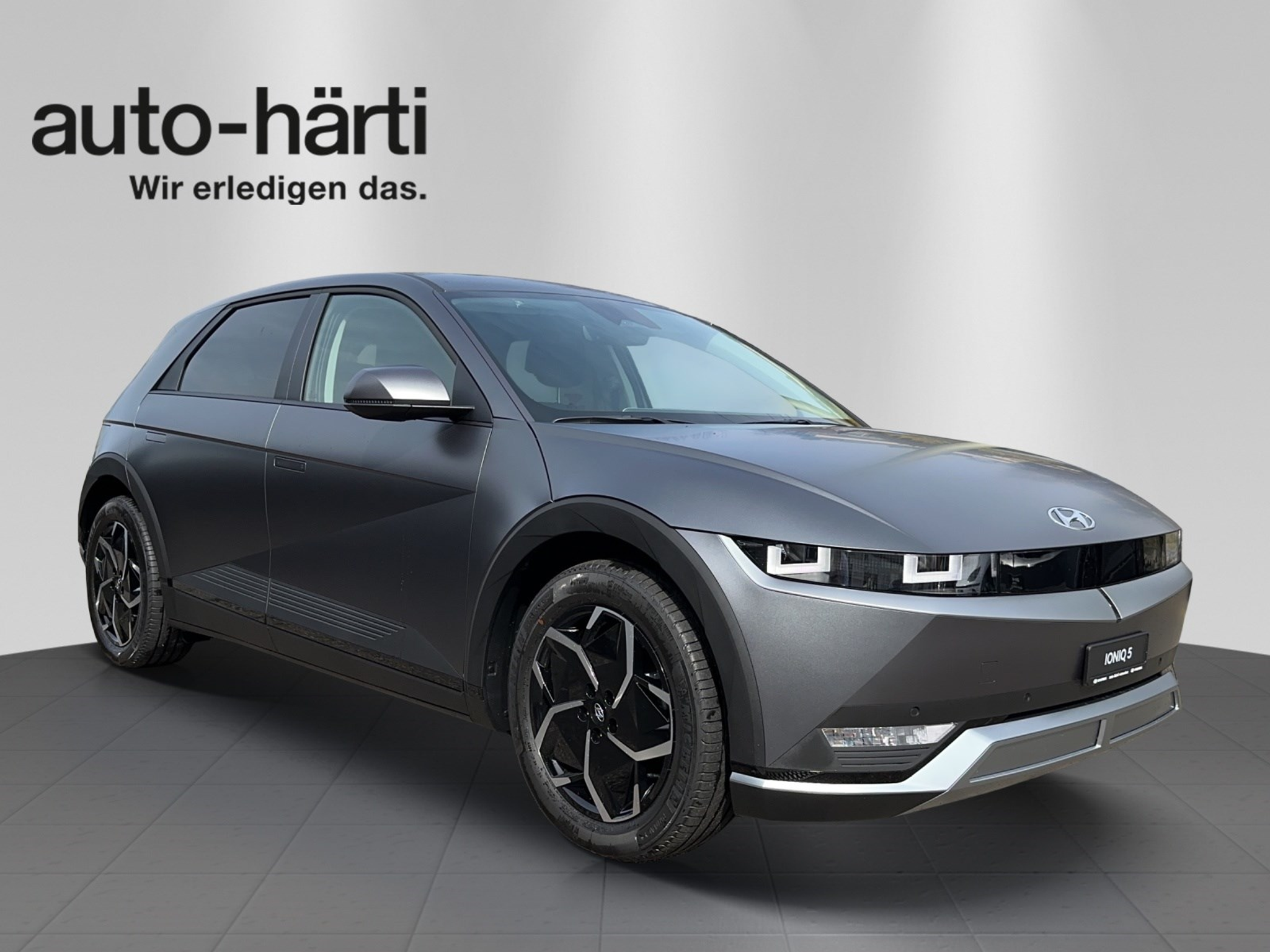 listing desktop thumbnail image 1