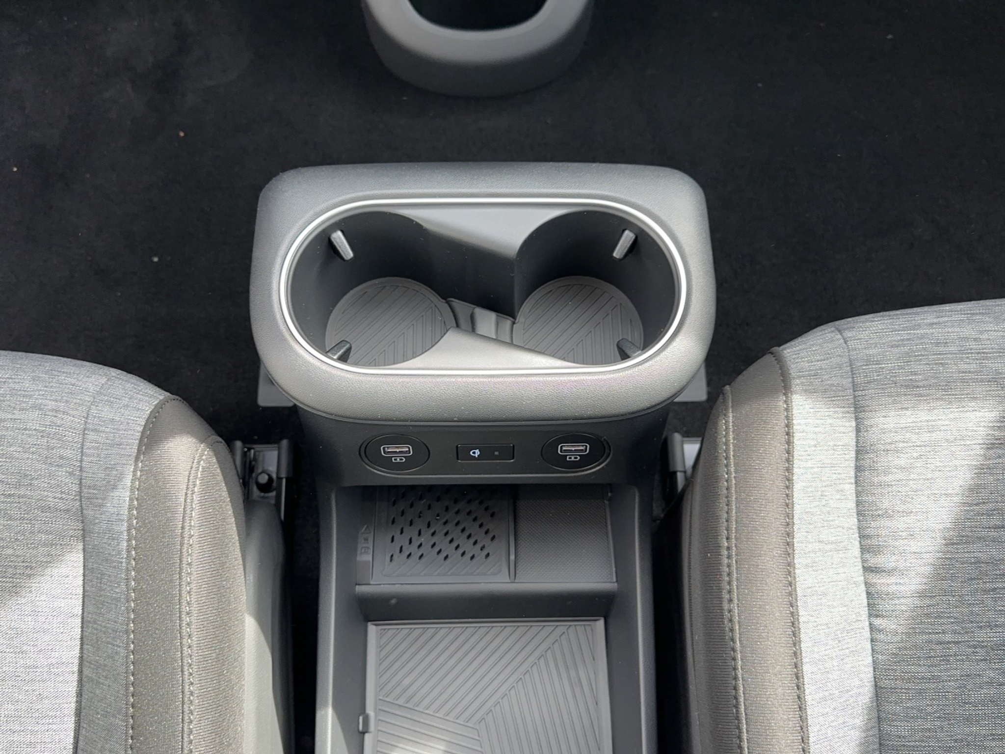 listing desktop thumbnail image 11