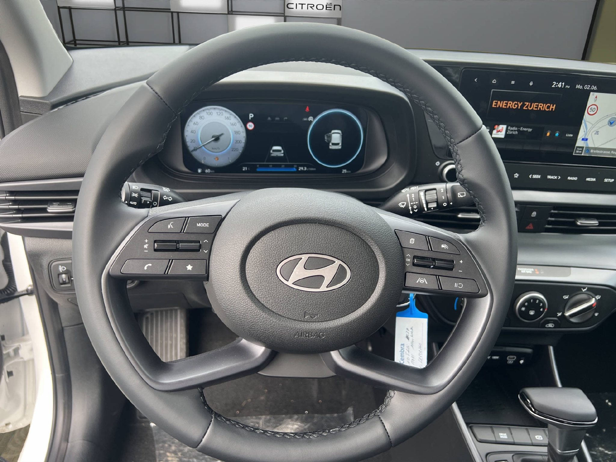 listing desktop thumbnail image 10