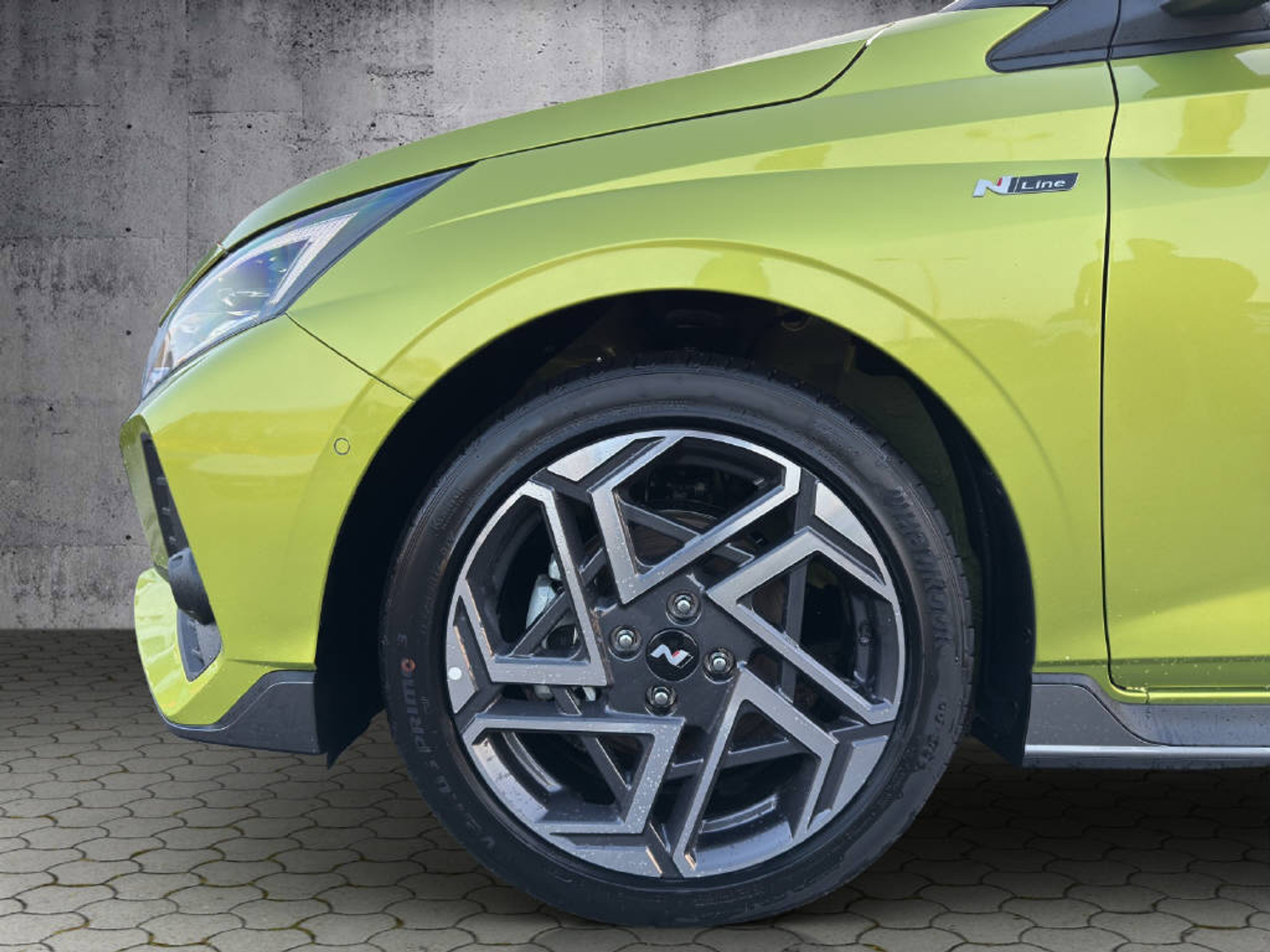 listing desktop thumbnail image 12