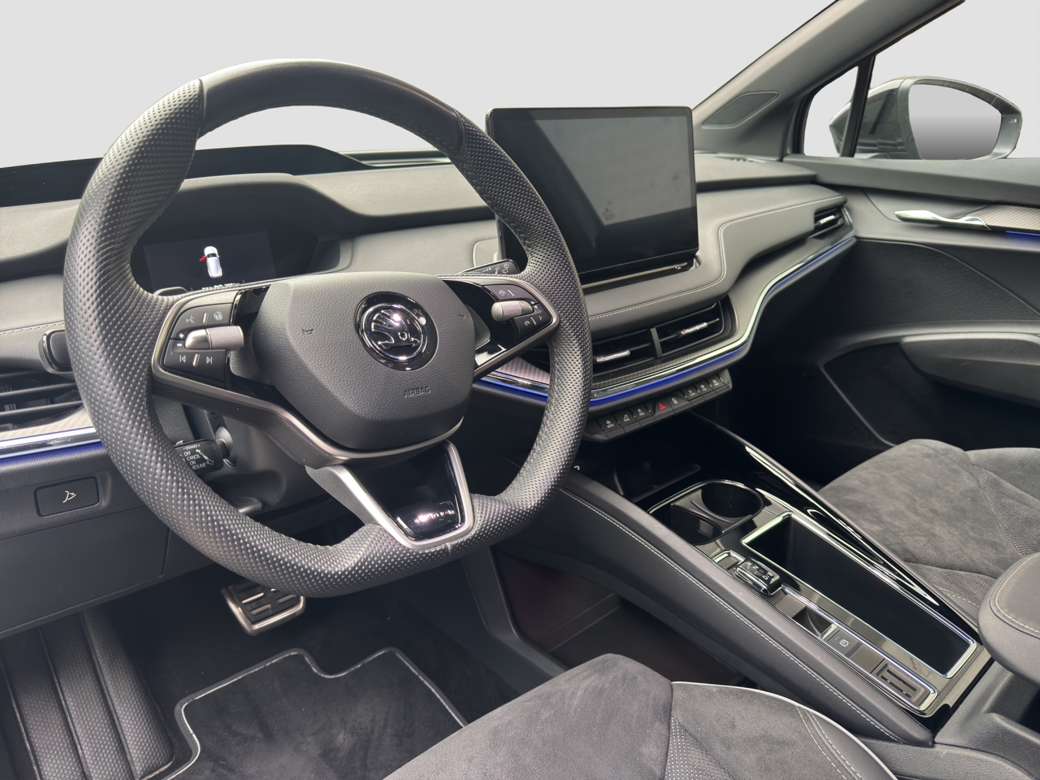 listing desktop thumbnail image 6