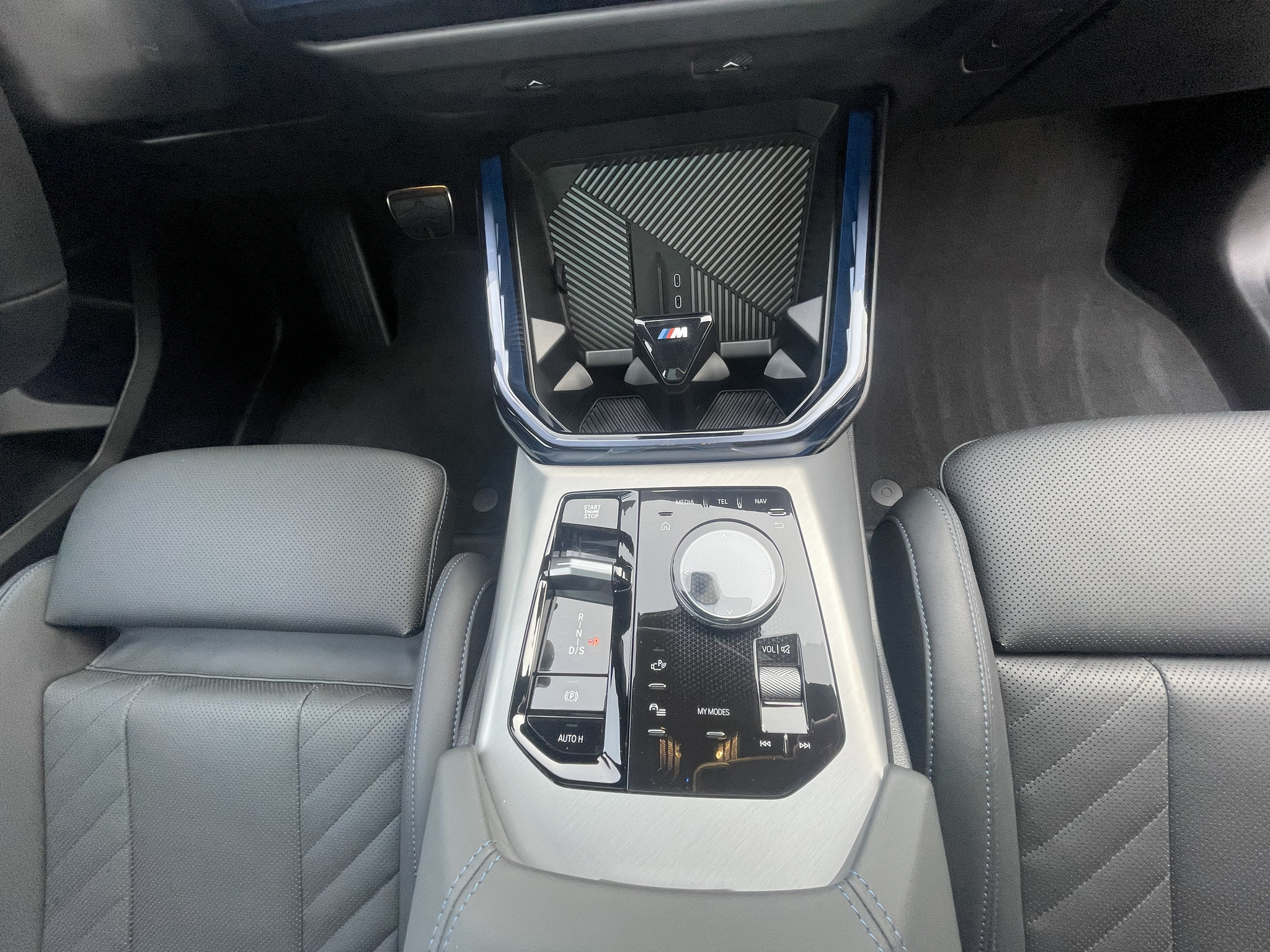 listing desktop thumbnail image 10