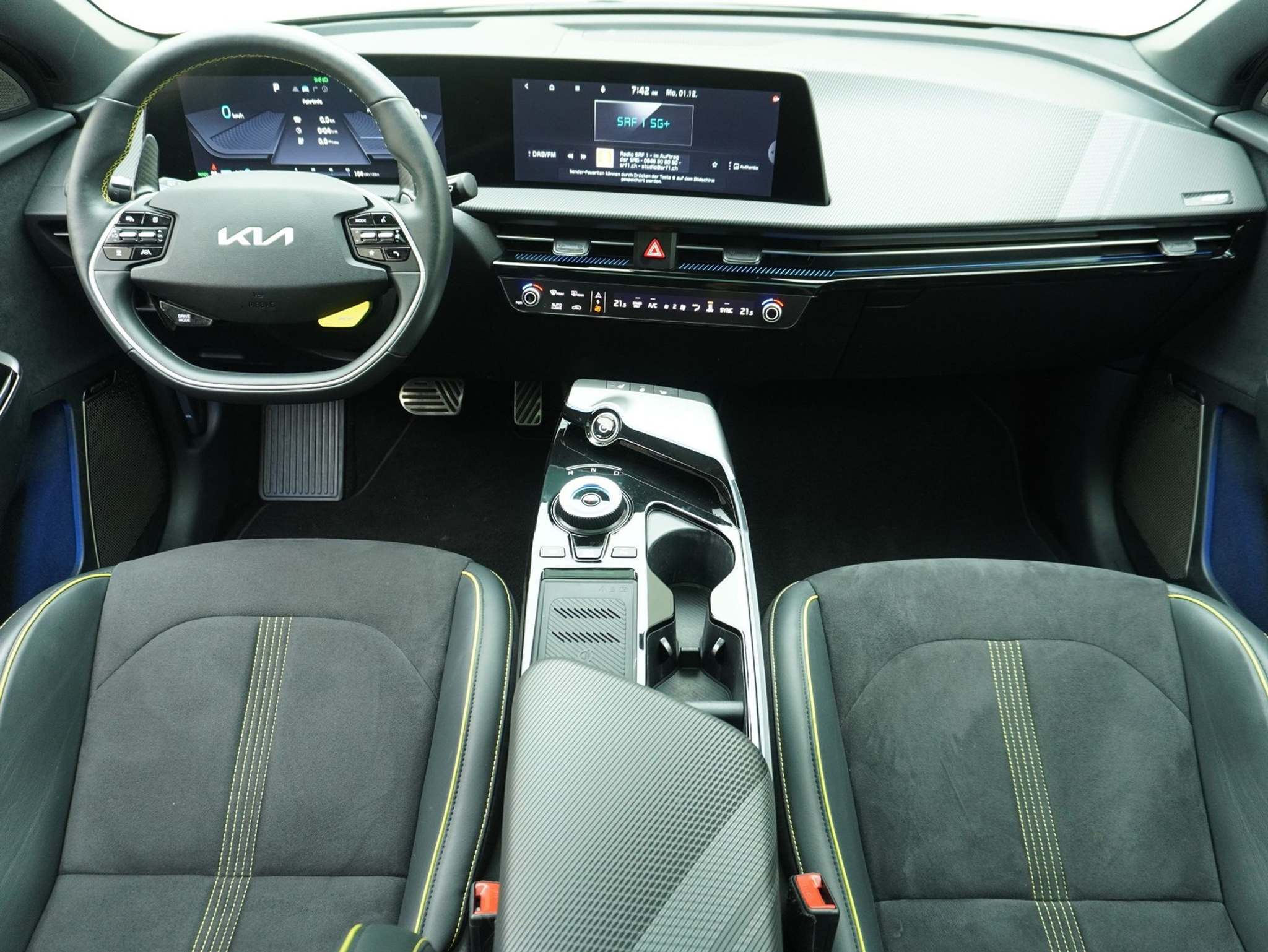 listing desktop thumbnail image 13