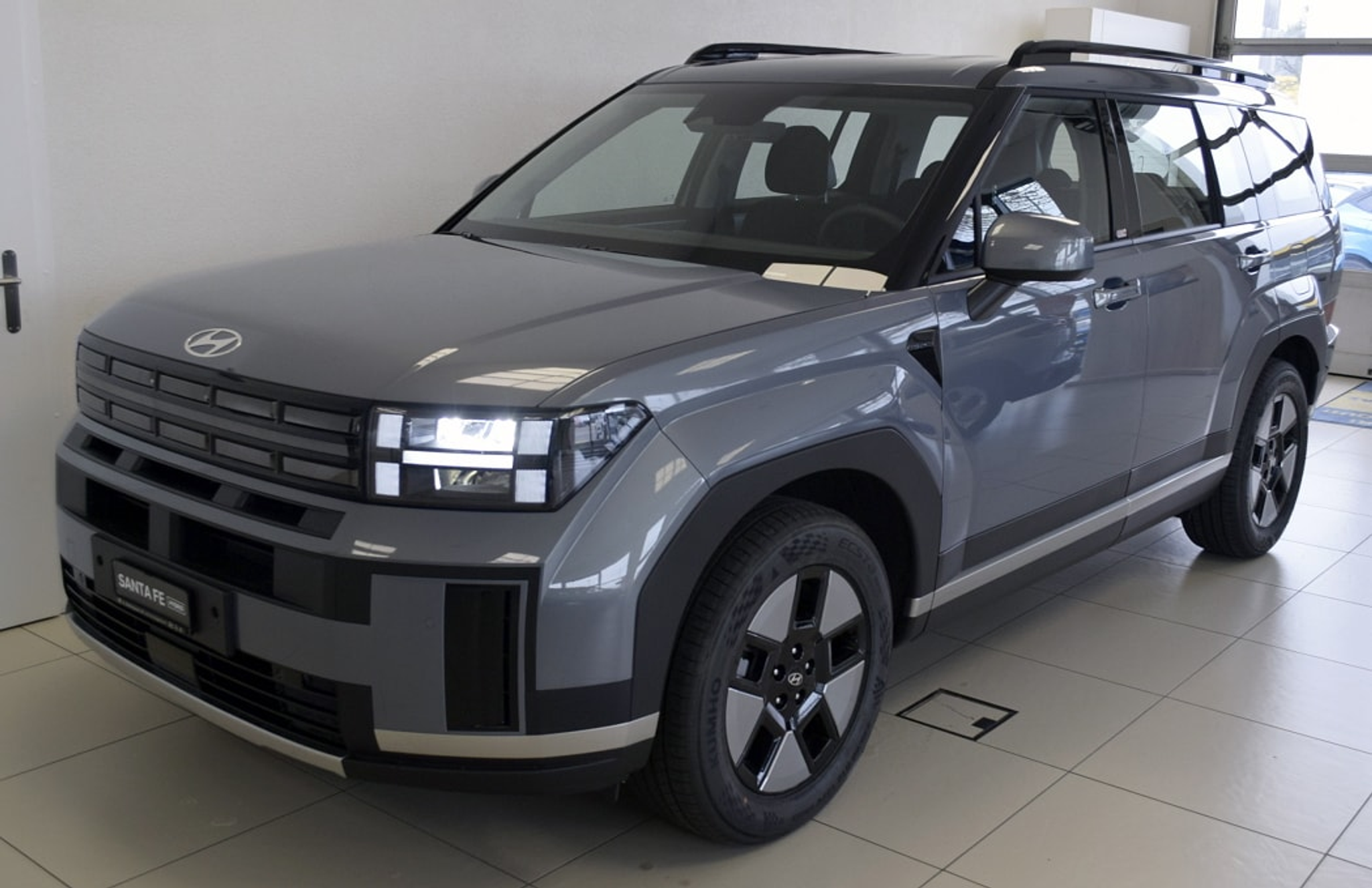 listing desktop thumbnail image 1