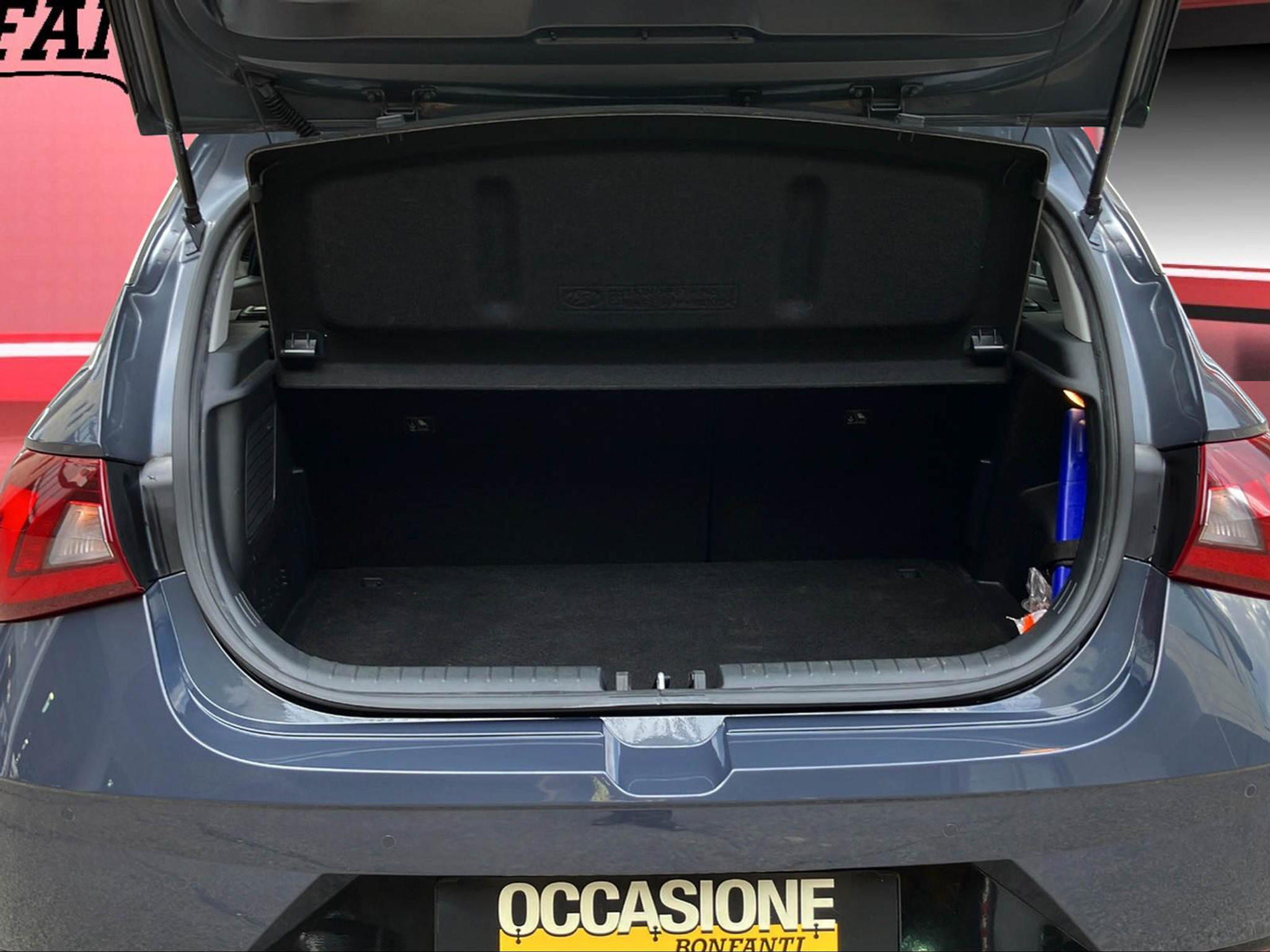 listing desktop thumbnail image 9