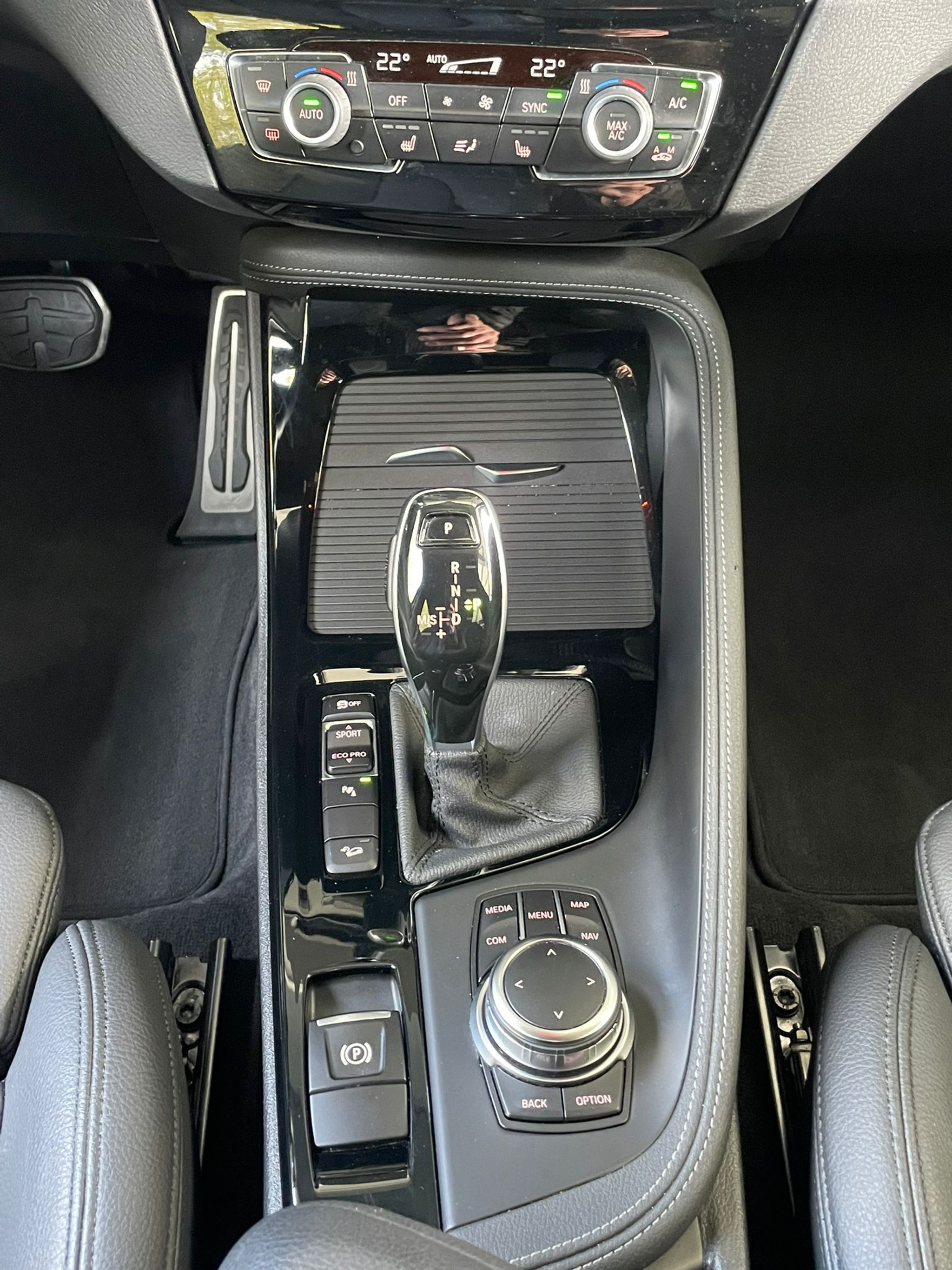 listing desktop thumbnail image 8