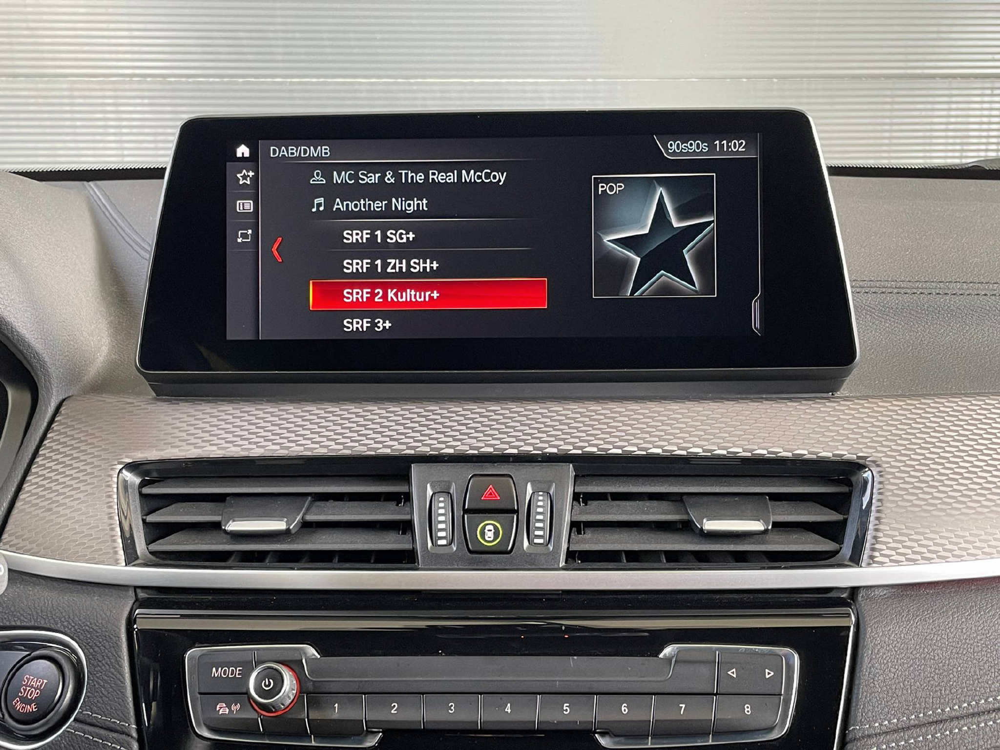 listing desktop thumbnail image 11