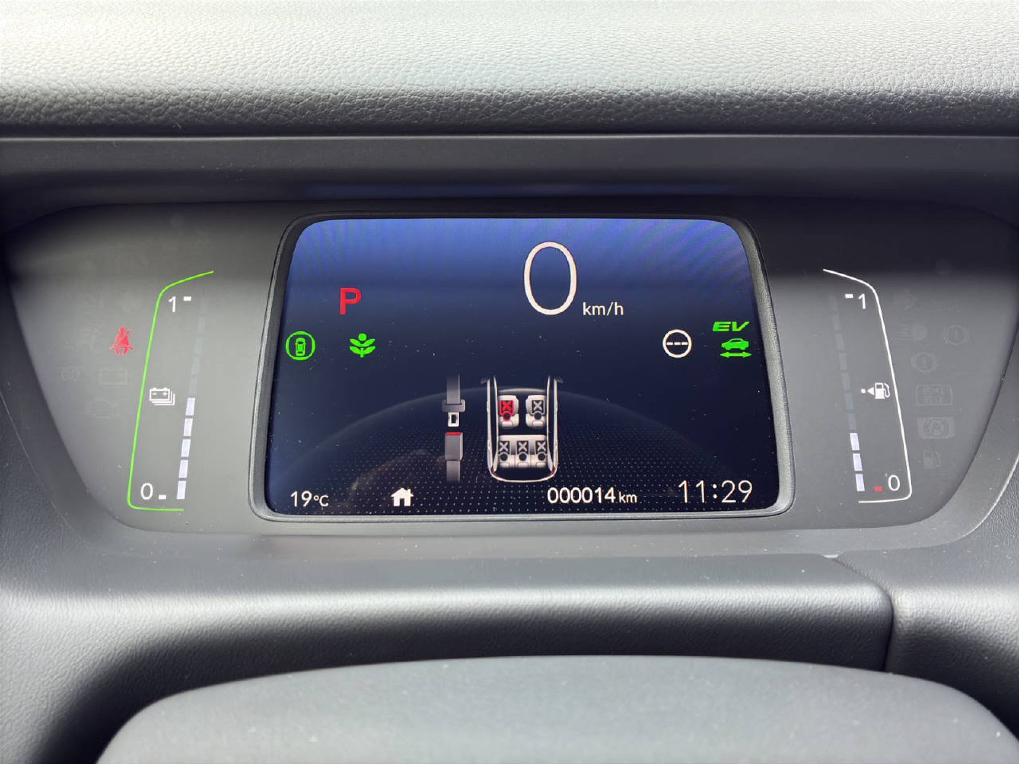 listing desktop thumbnail image 14