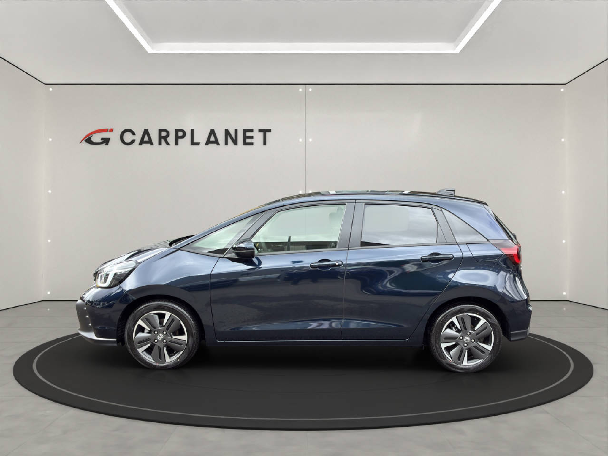 listing desktop thumbnail image 1