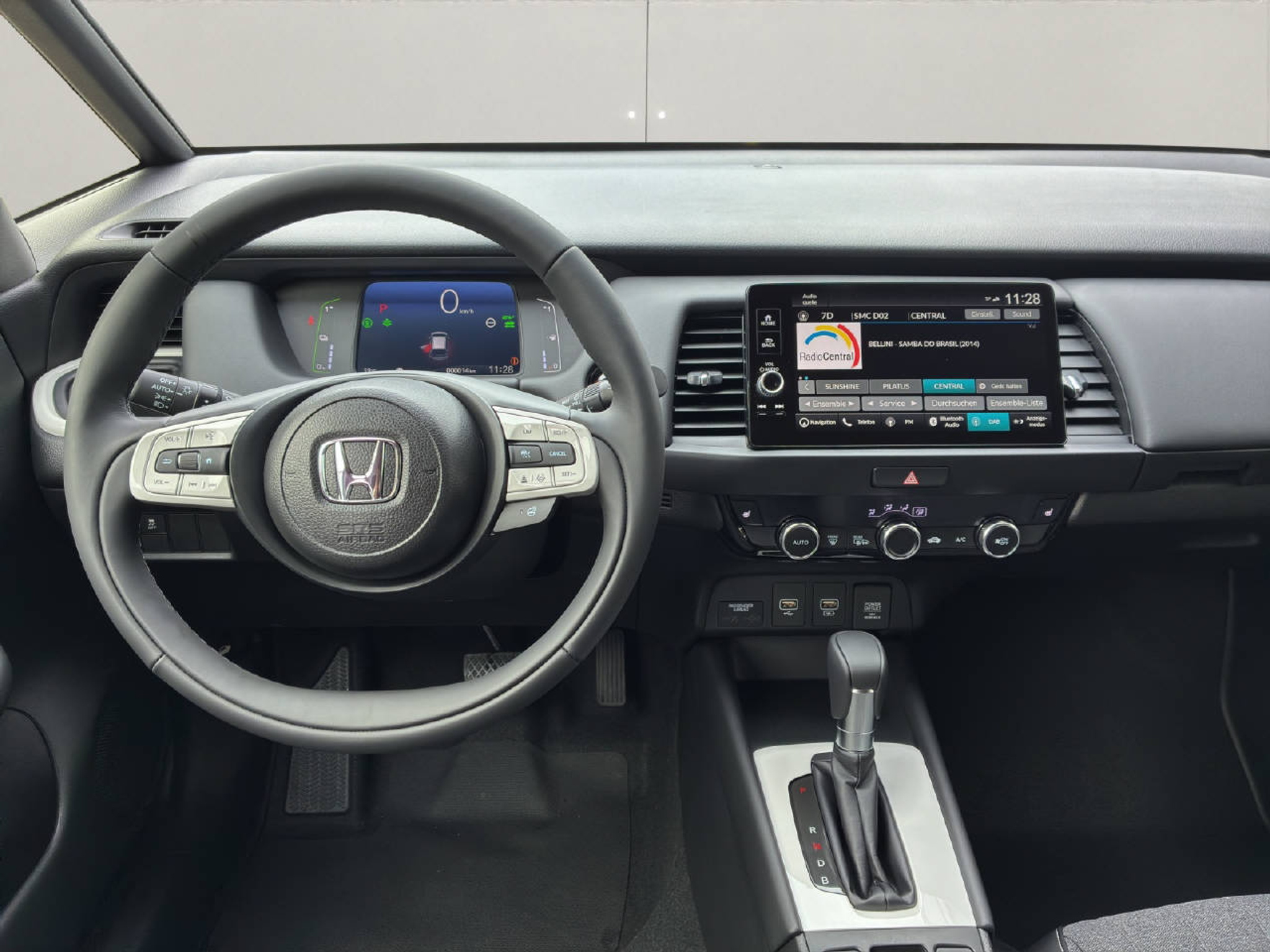 listing desktop thumbnail image 11