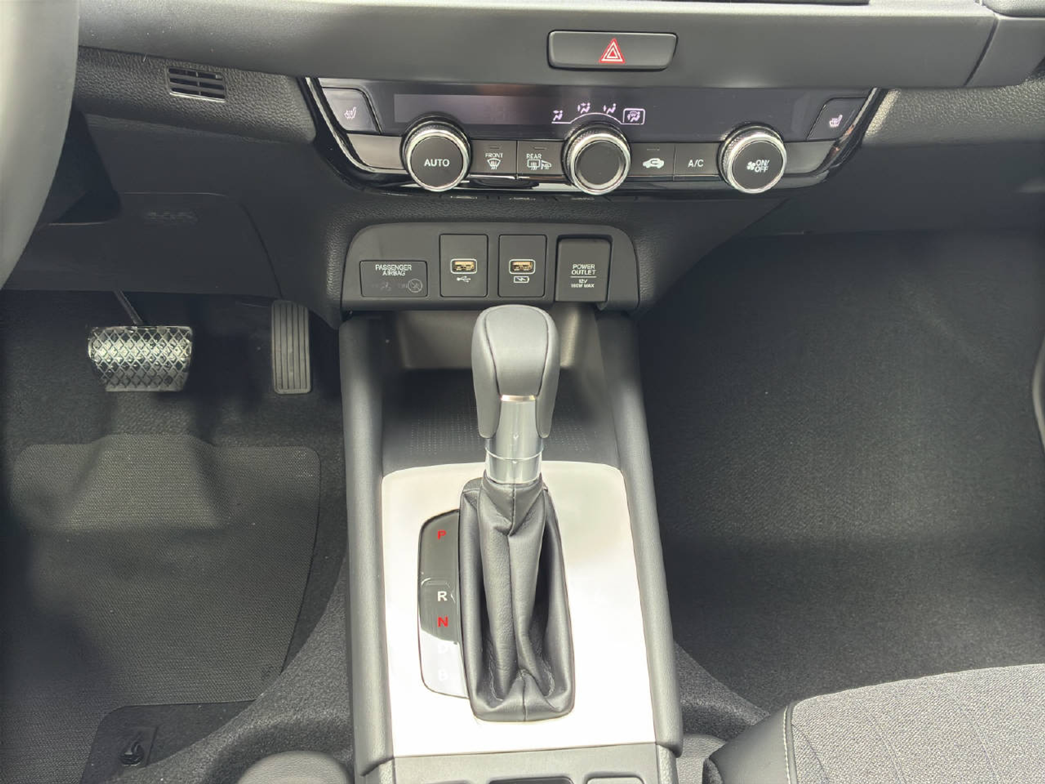 listing desktop thumbnail image 12