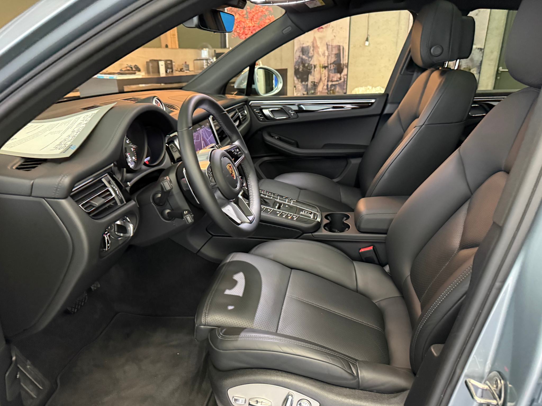 listing desktop thumbnail image 10