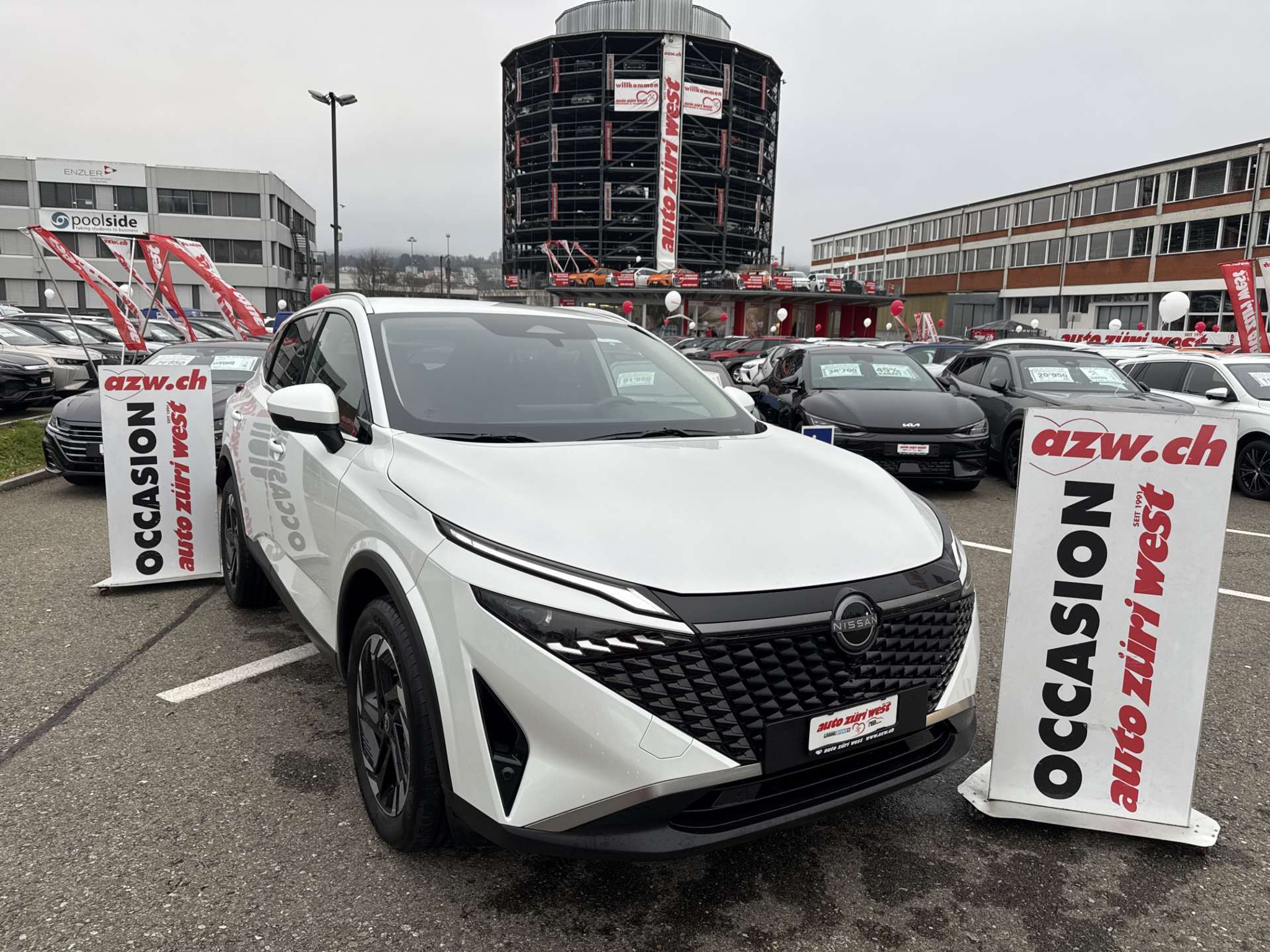 listing desktop thumbnail image 0