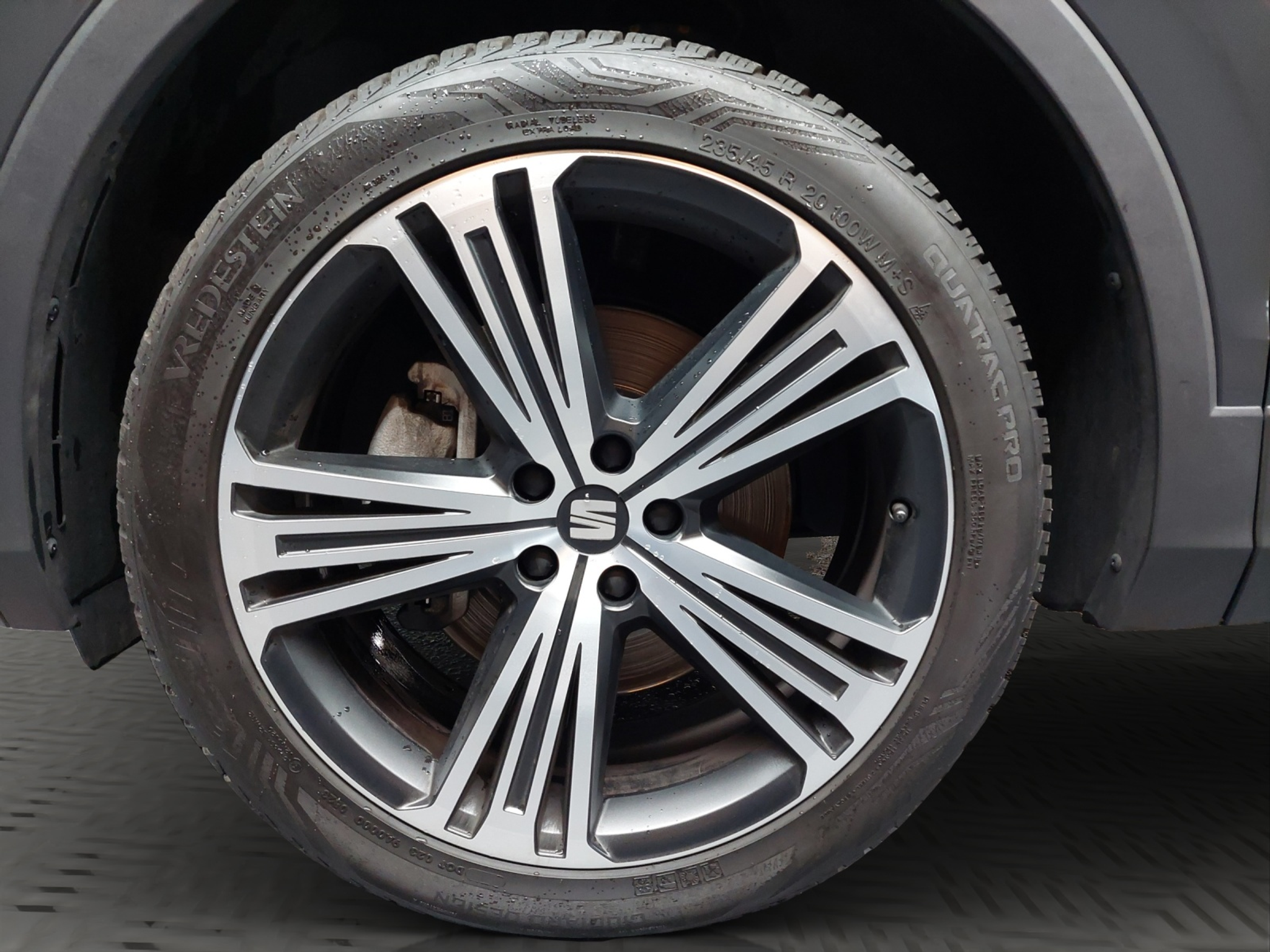 listing desktop thumbnail image 10