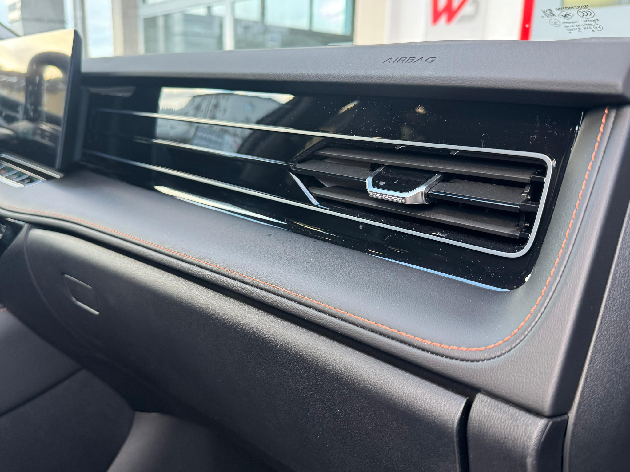 listing desktop thumbnail image 26