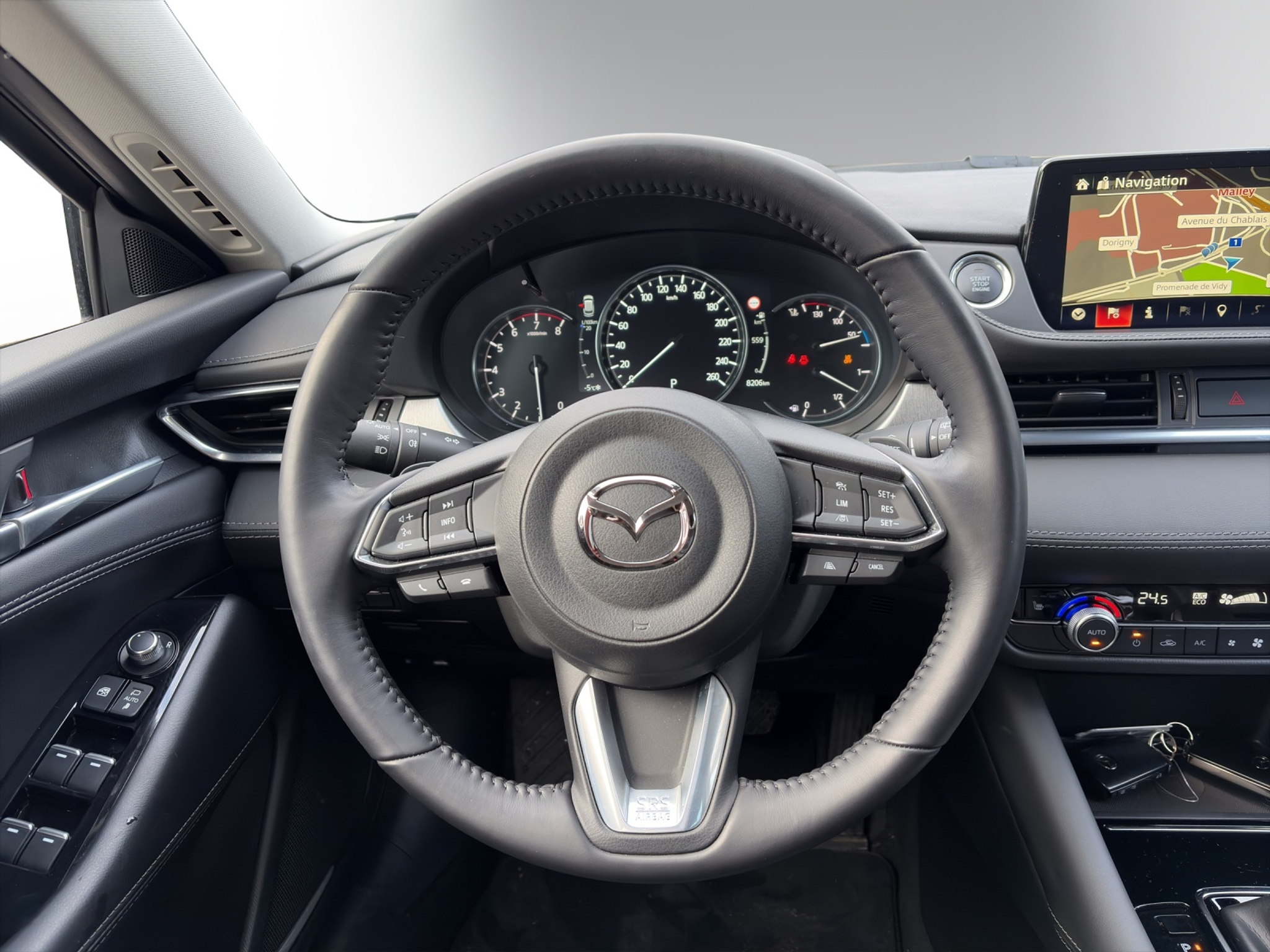 listing desktop thumbnail image 11