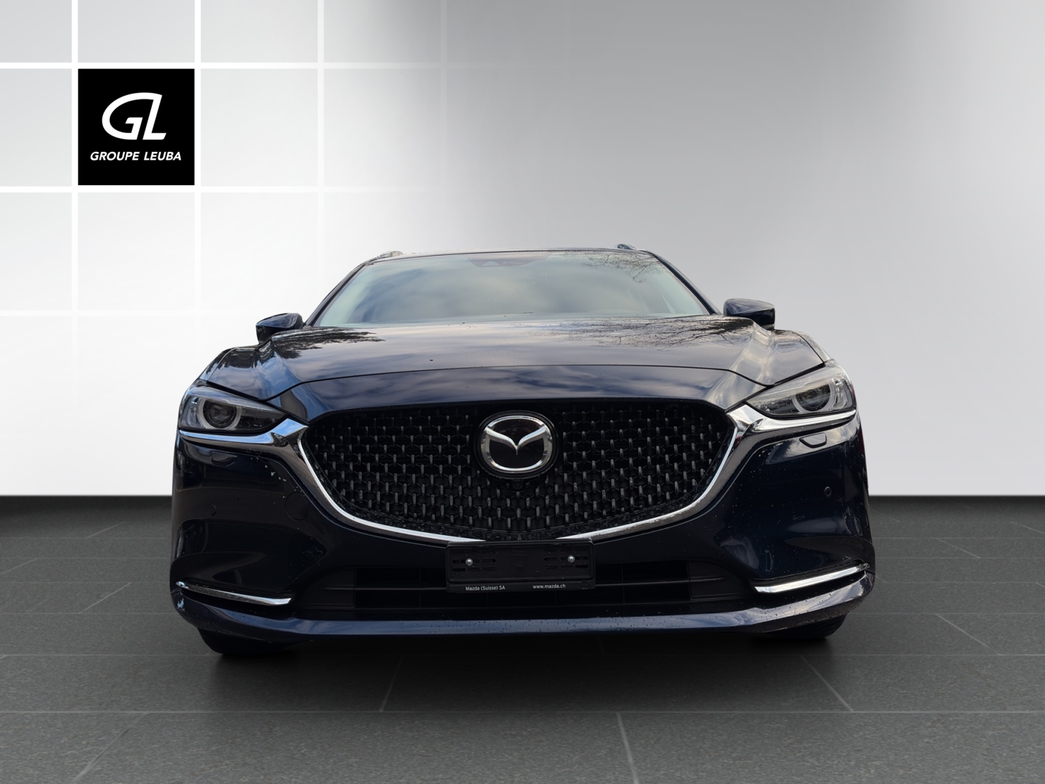 listing desktop thumbnail image 1