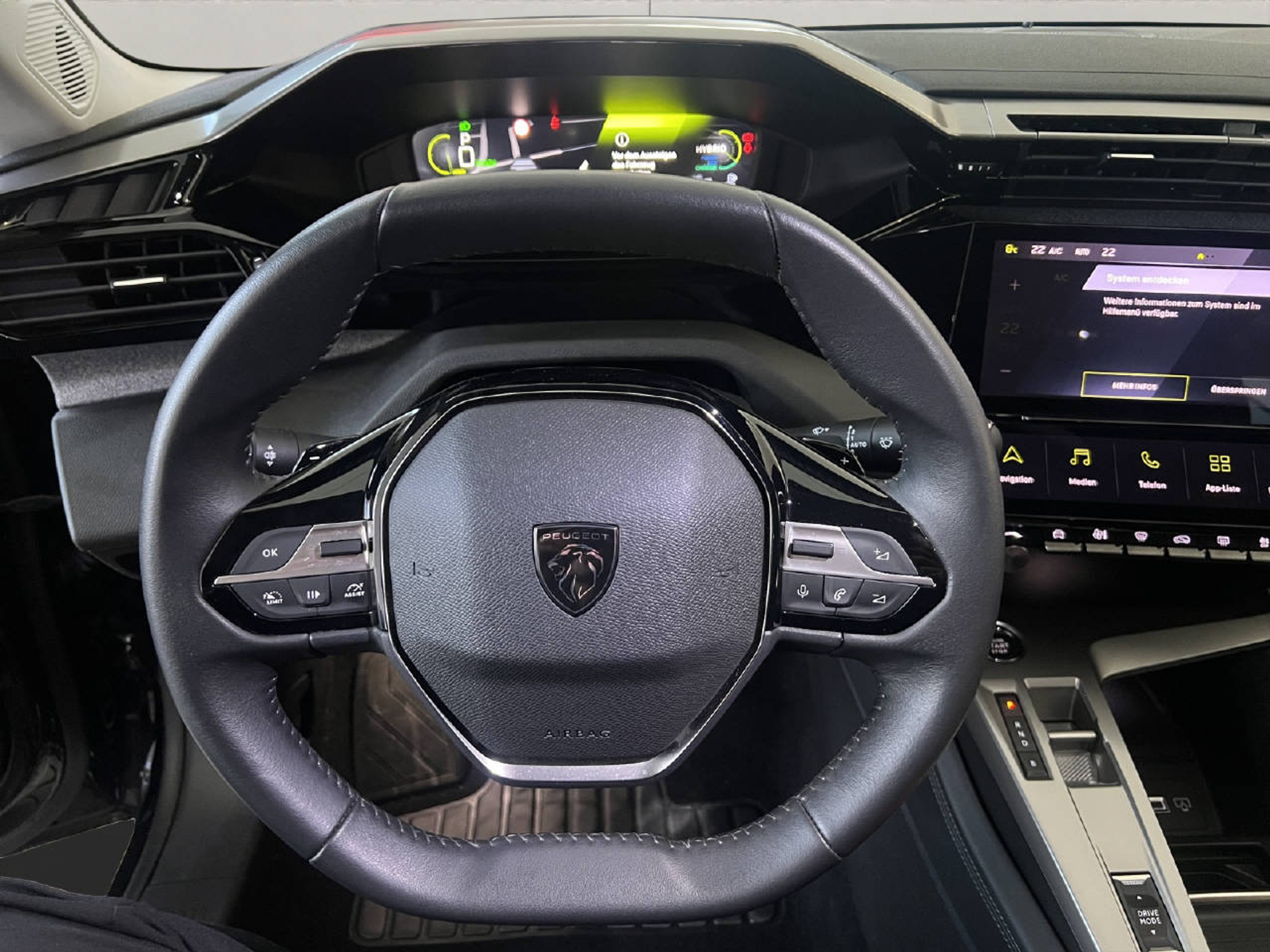 listing desktop thumbnail image 13