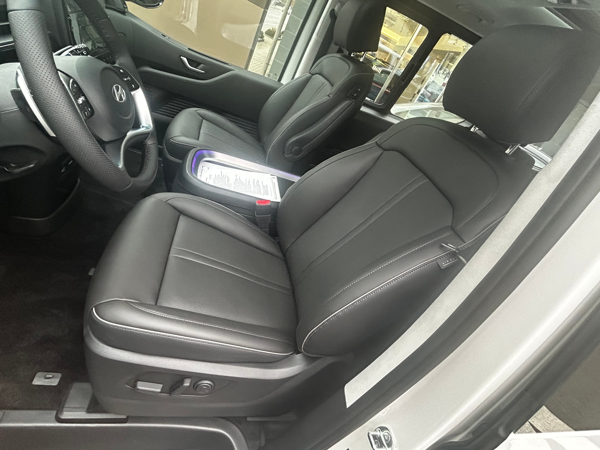 listing desktop thumbnail image 10