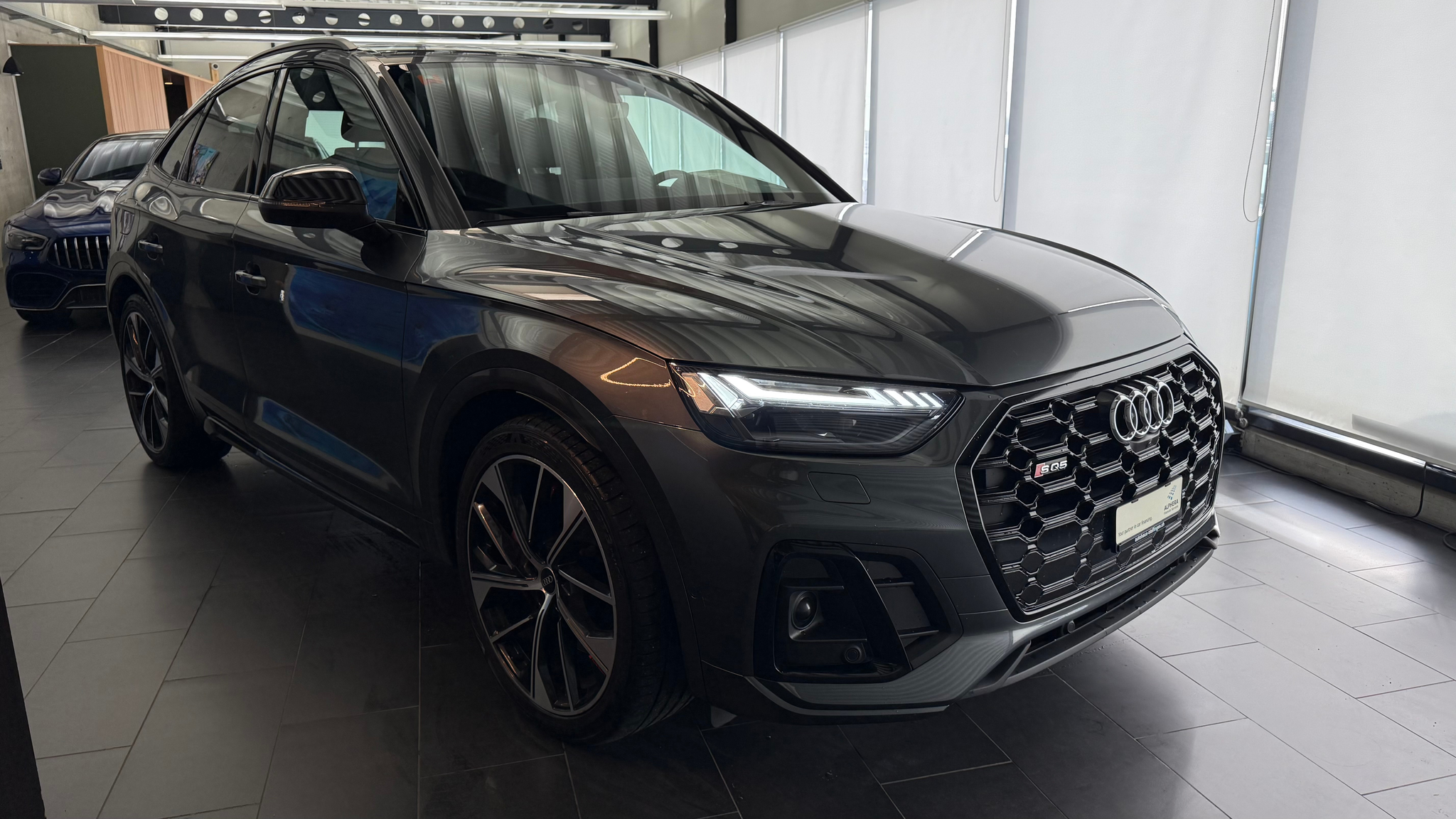 listing desktop thumbnail image 23