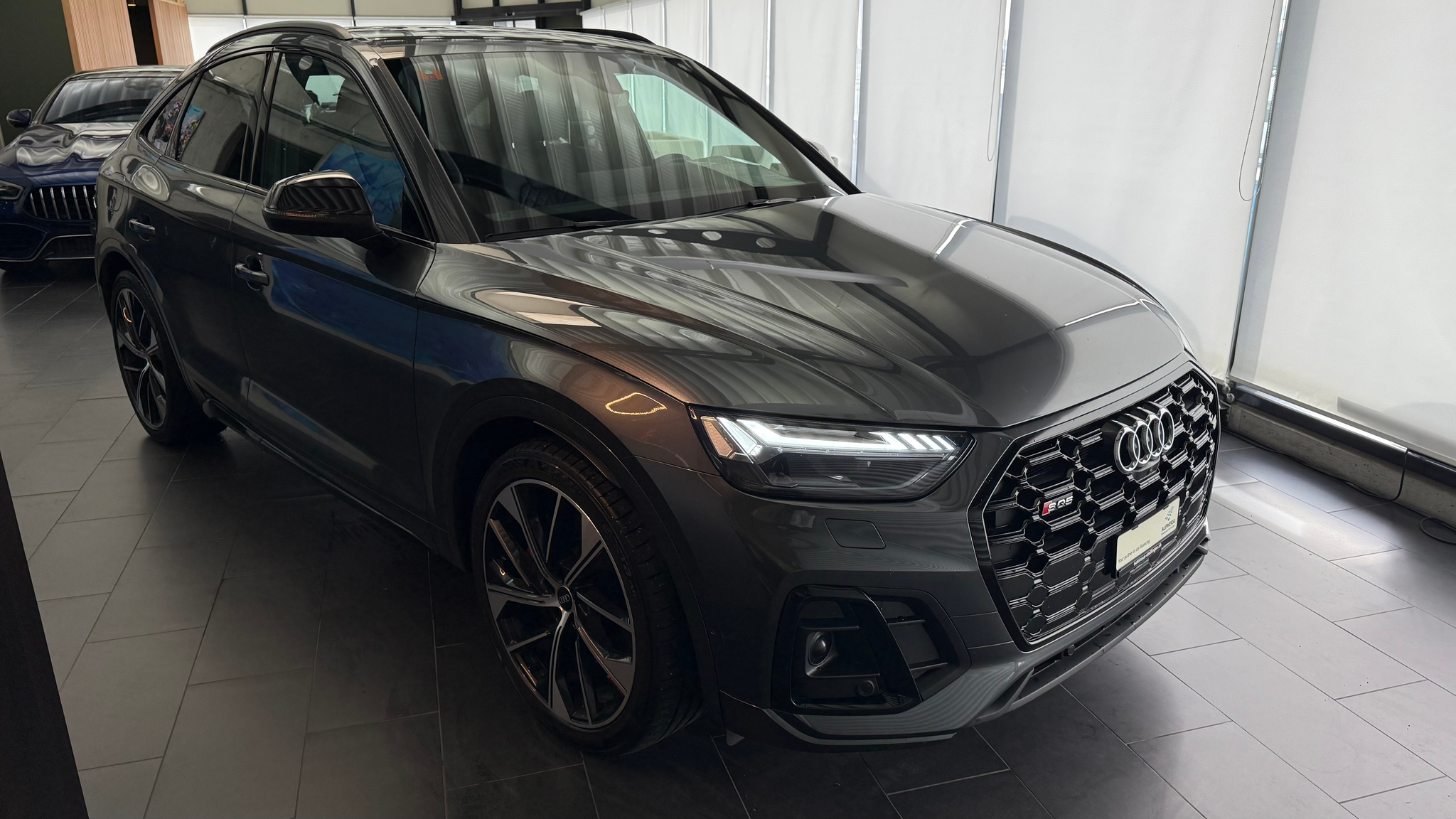 listing desktop thumbnail image 22