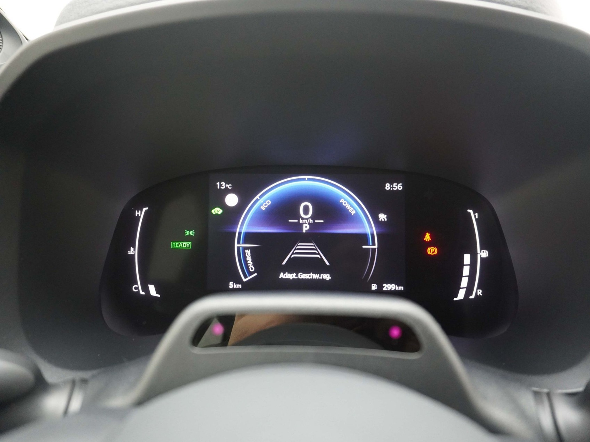 listing desktop thumbnail image 10