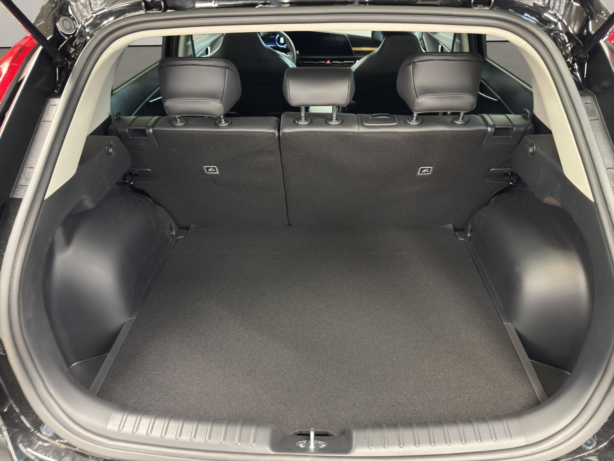 listing desktop thumbnail image 14