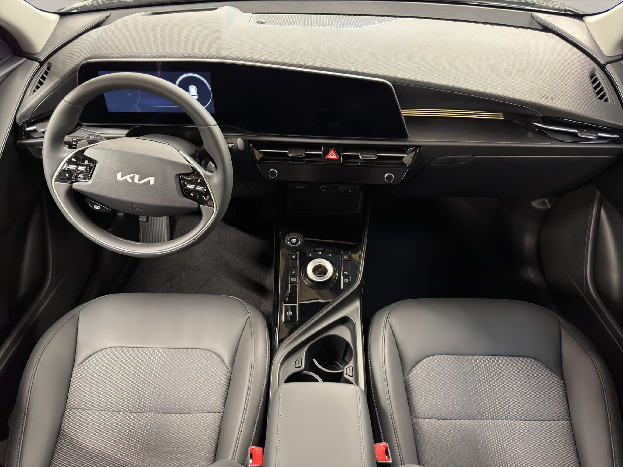 listing desktop thumbnail image 15