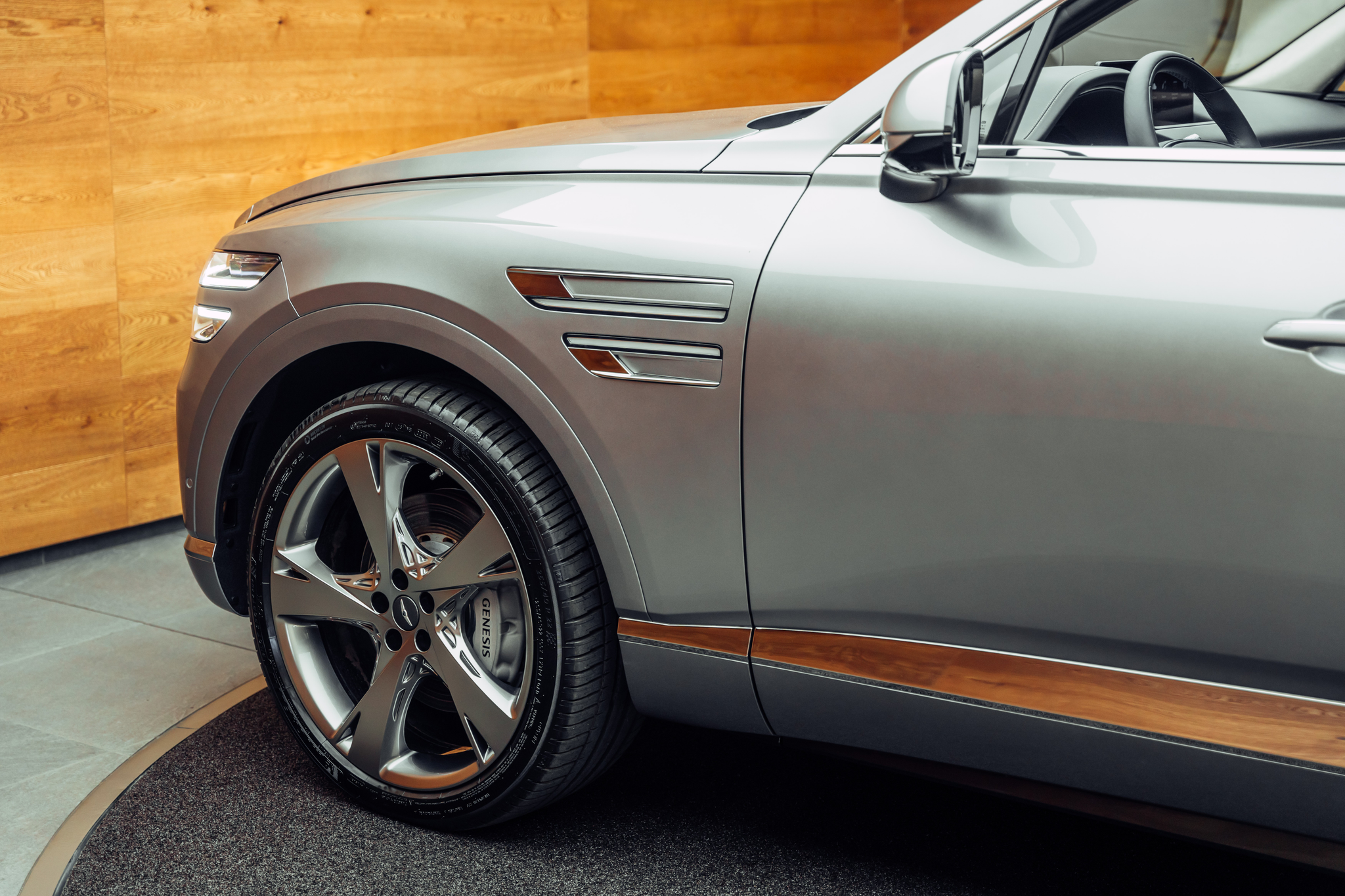 listing desktop thumbnail image 22