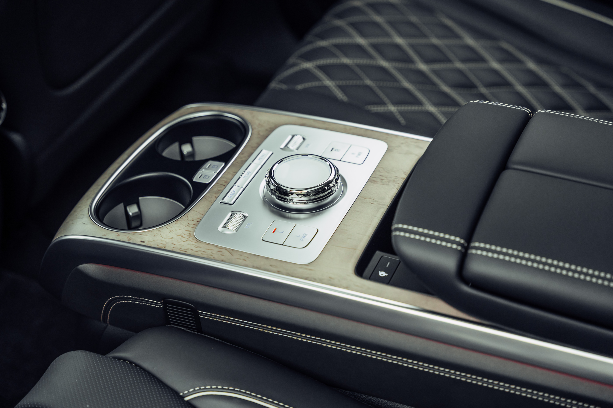 listing desktop thumbnail image 15