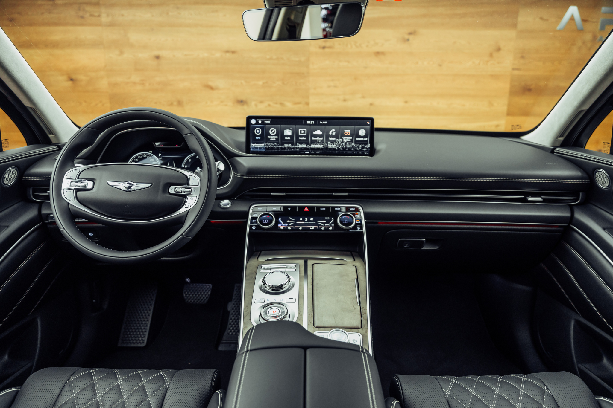 listing desktop thumbnail image 4