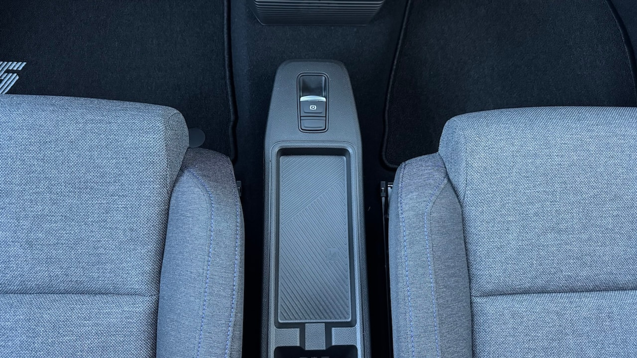 listing desktop thumbnail image 21