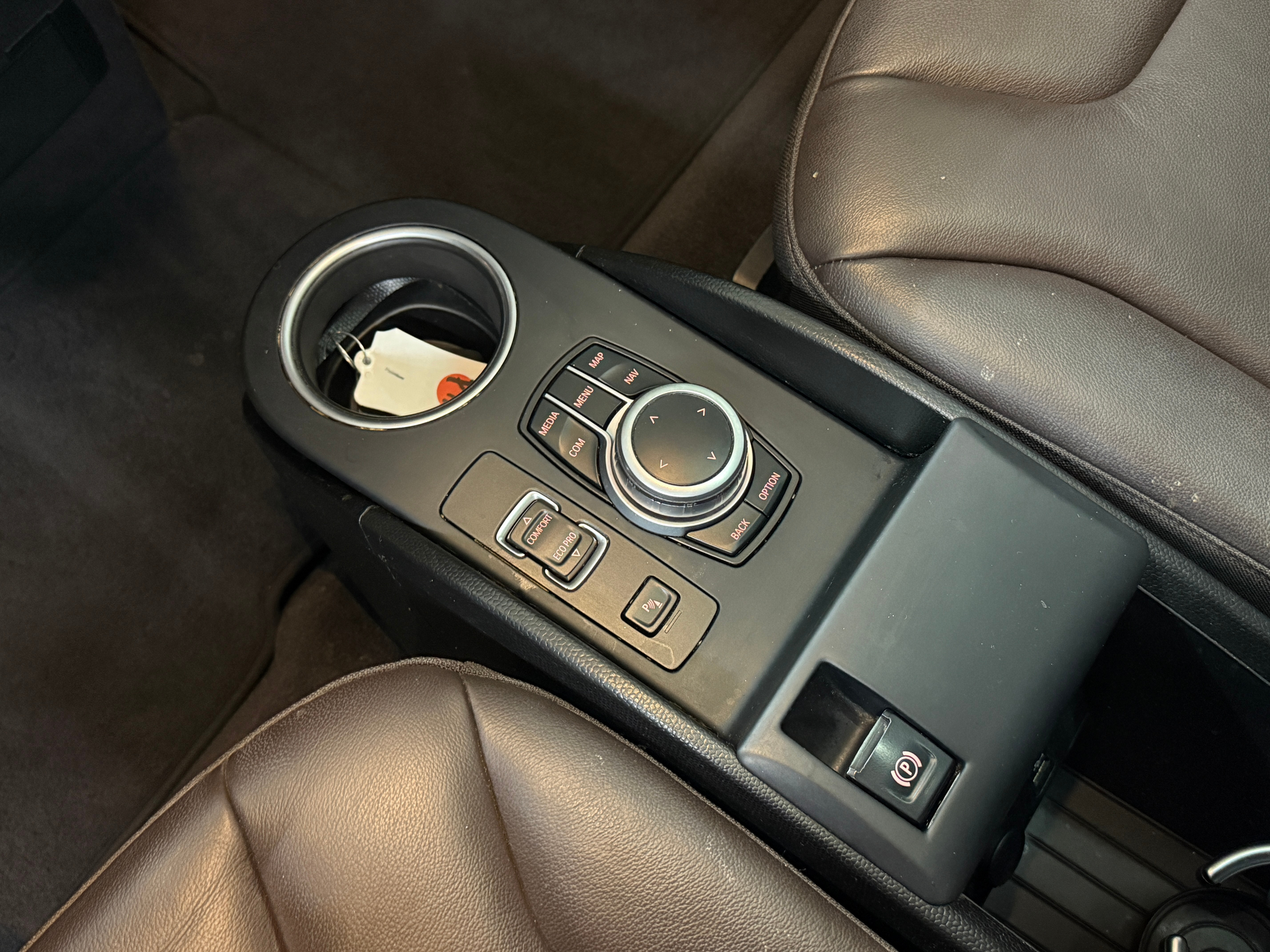 listing desktop thumbnail image 11