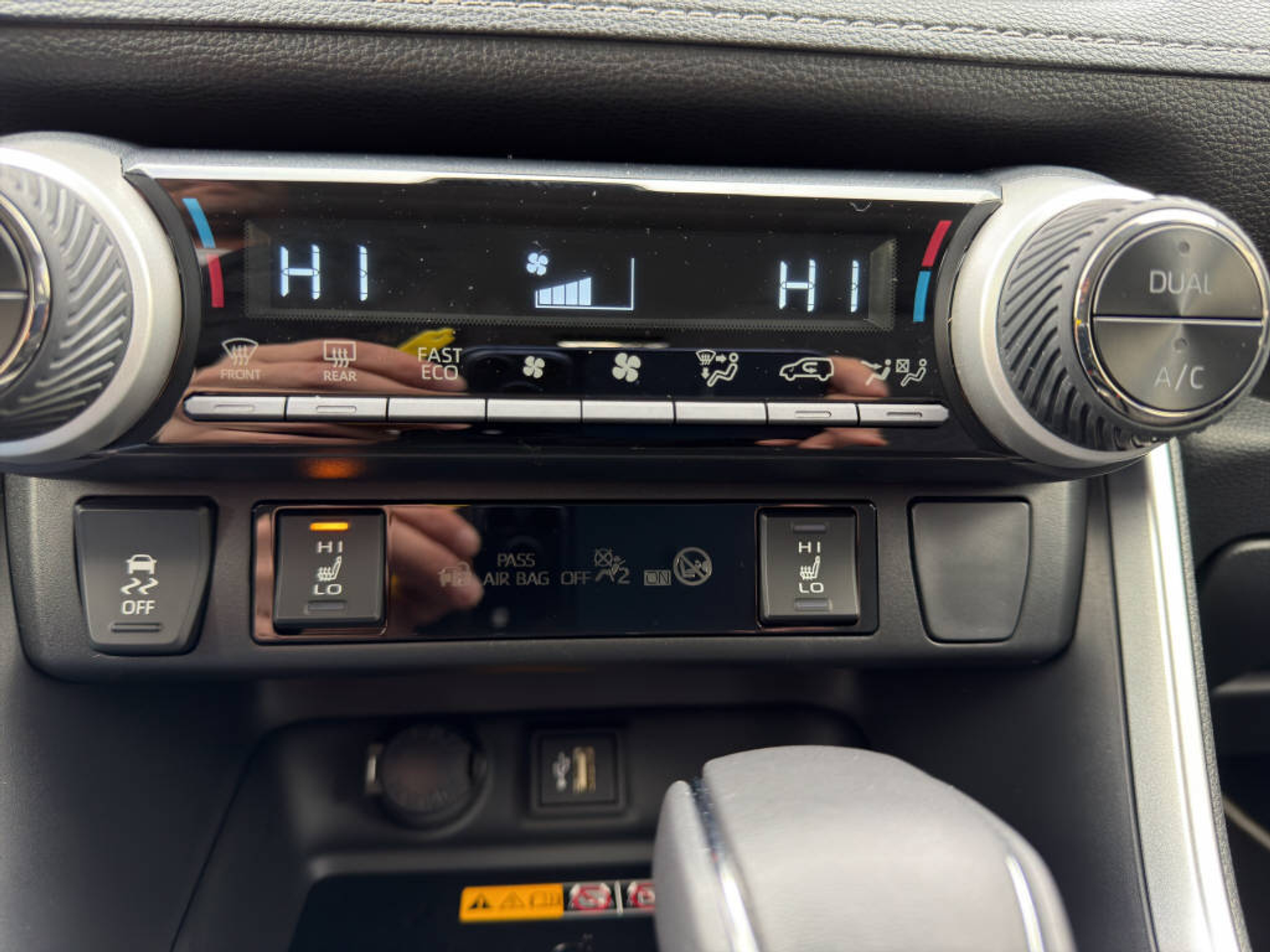 listing desktop thumbnail image 25