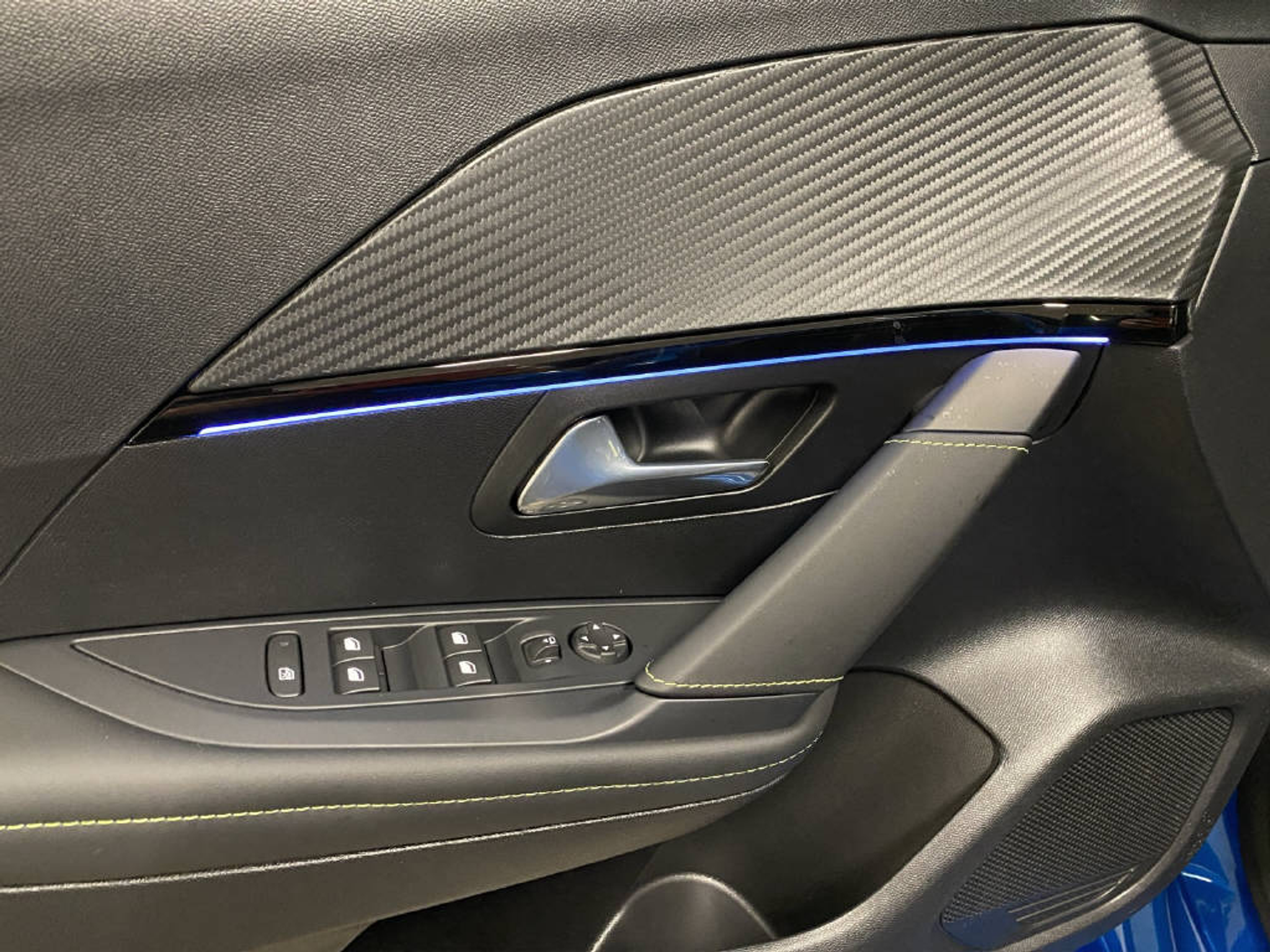 listing desktop thumbnail image 11