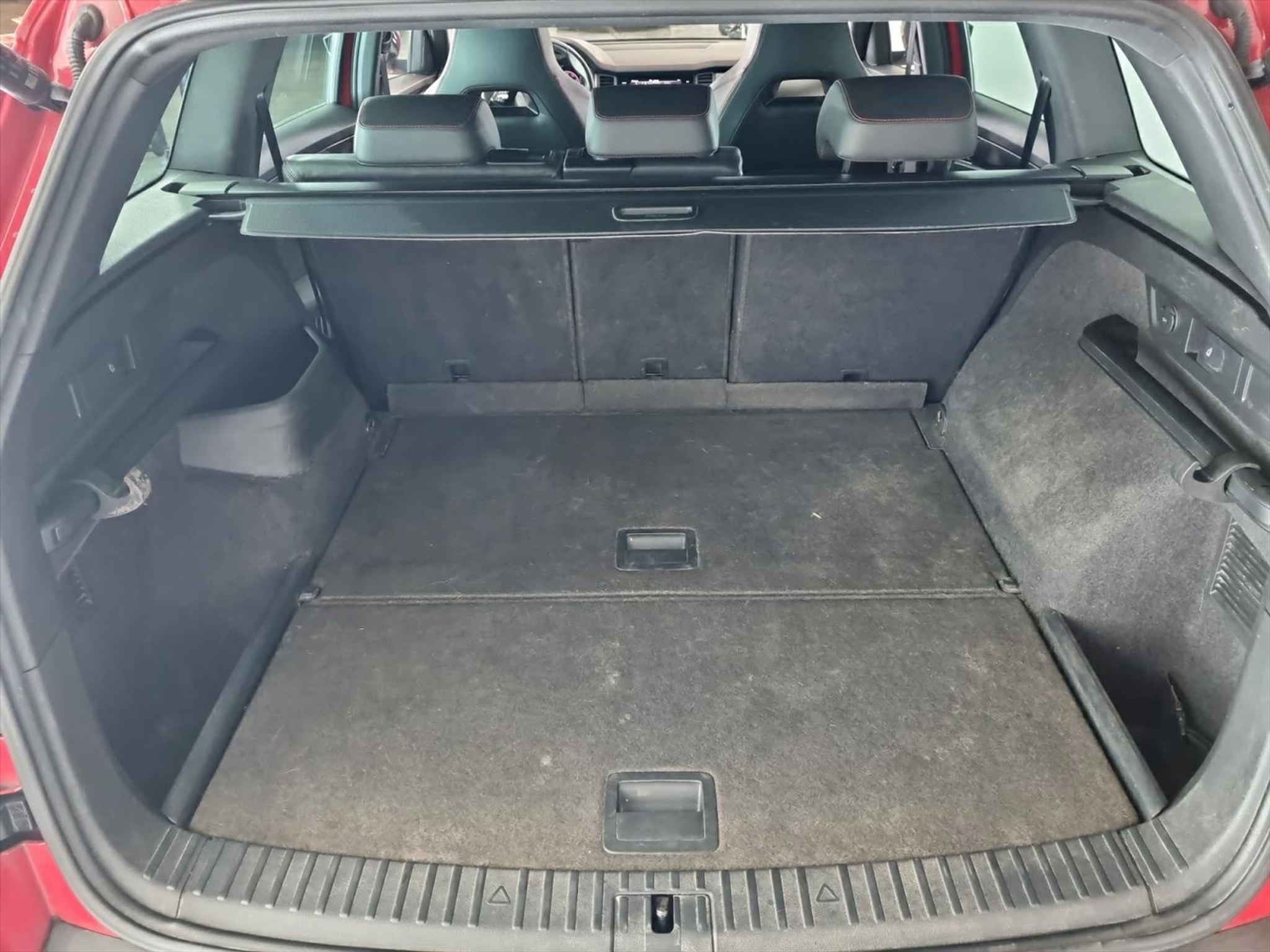 listing desktop thumbnail image 9