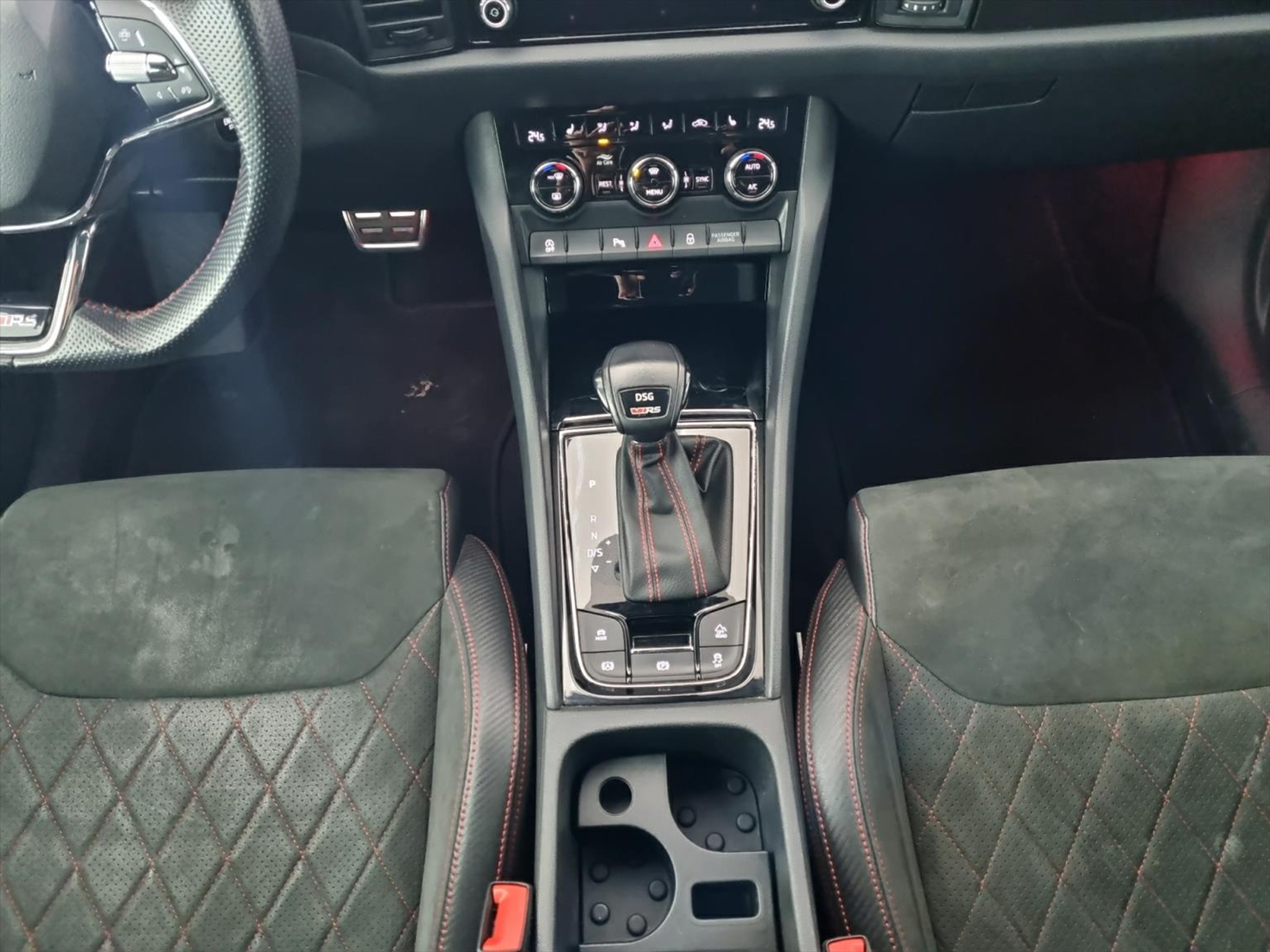 listing desktop thumbnail image 8