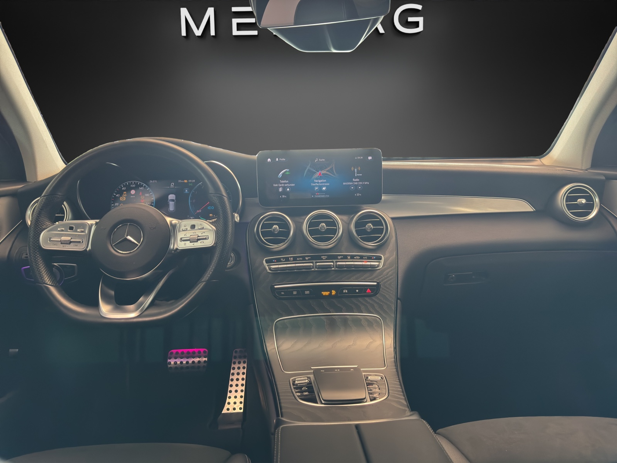 listing desktop thumbnail image 9