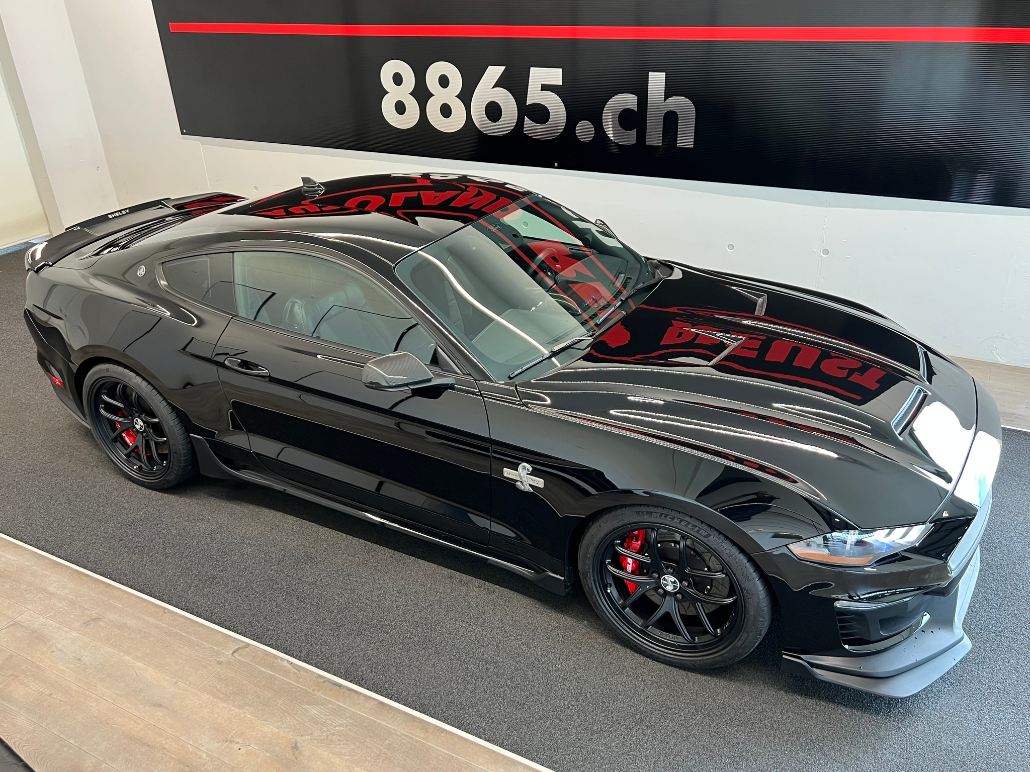 listing desktop thumbnail image 6