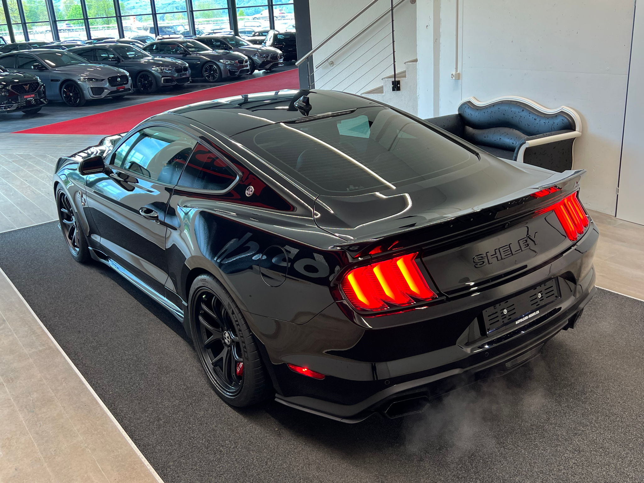 listing desktop thumbnail image 13